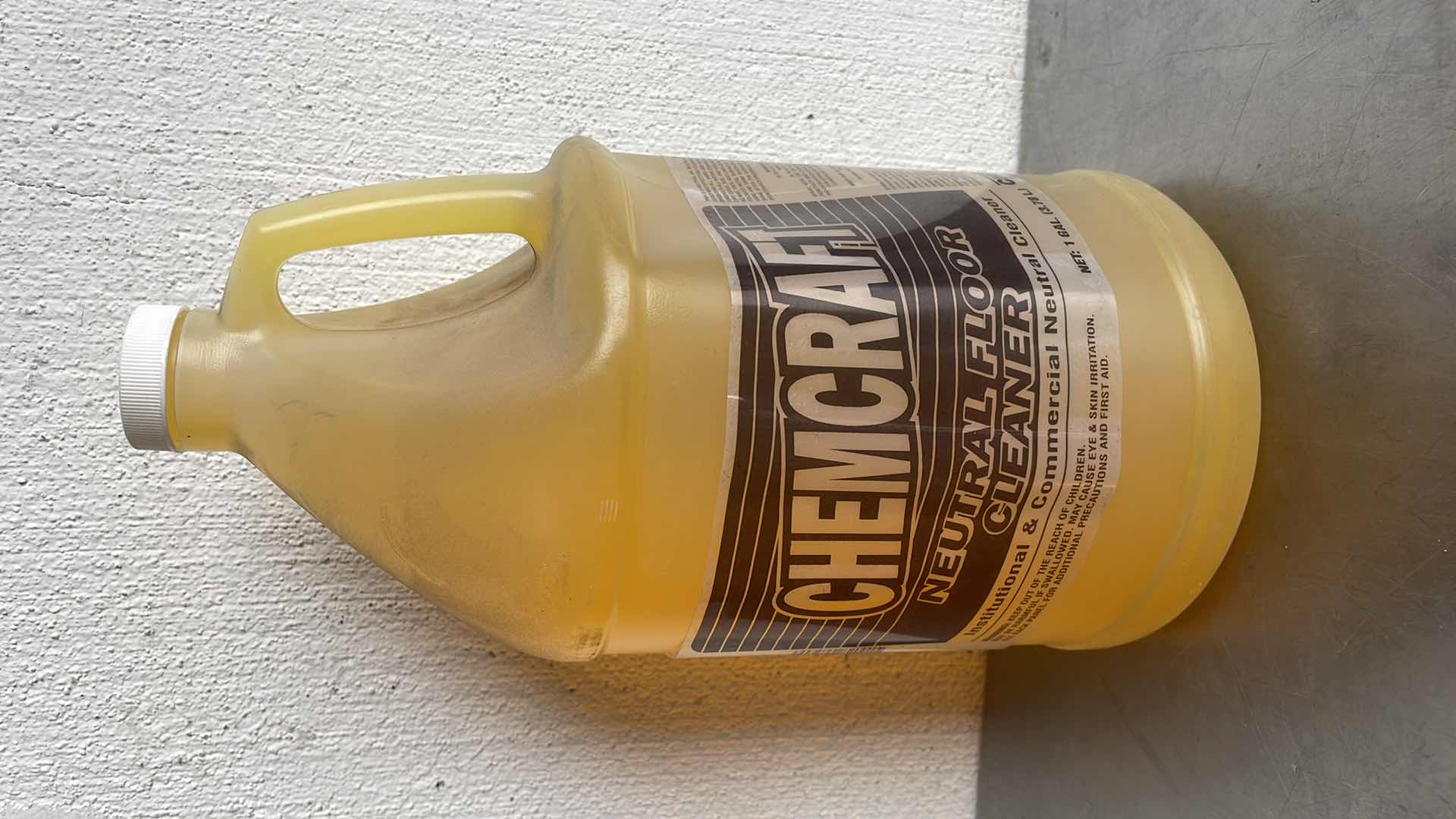 Photo 1 of CASE OF 4 CHEMCRAFT NEUTRAL FLOOR CLEANER