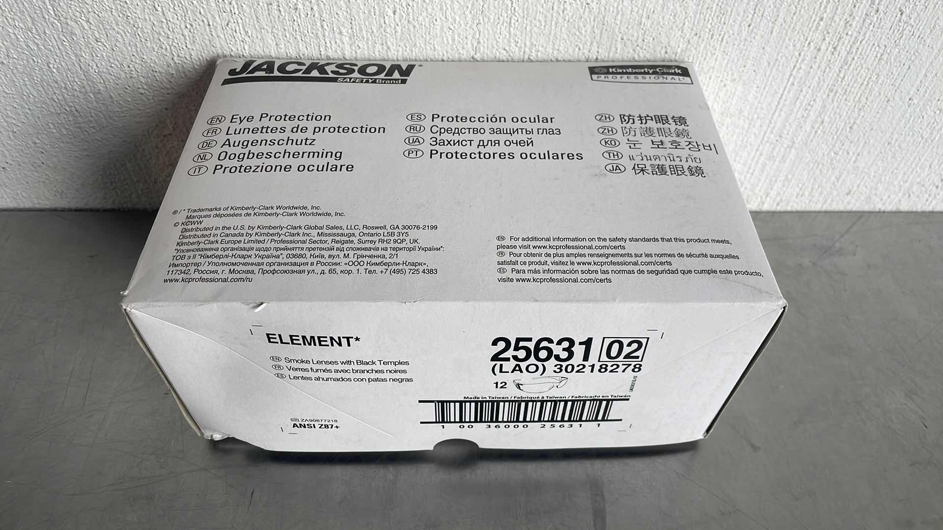 Photo 1 of GLASSES SAFETY SMOKE ELEMENT - CASE OF 12