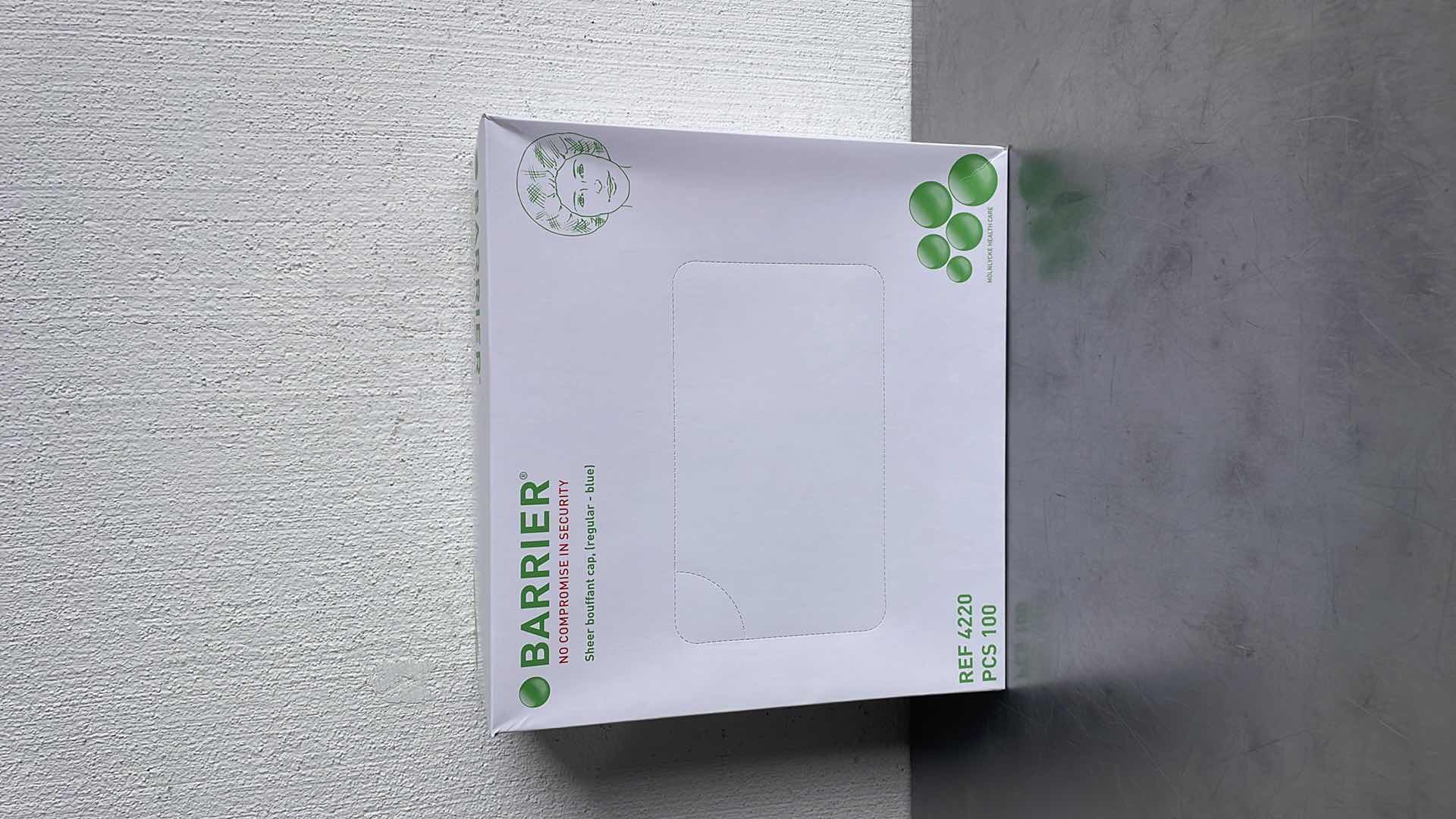 Photo 1 of MOLNLYCKE HEALTH CARE BARRIER SHEER BOUFFANT CAP REGULAR BLUE REF 4220 100PCS