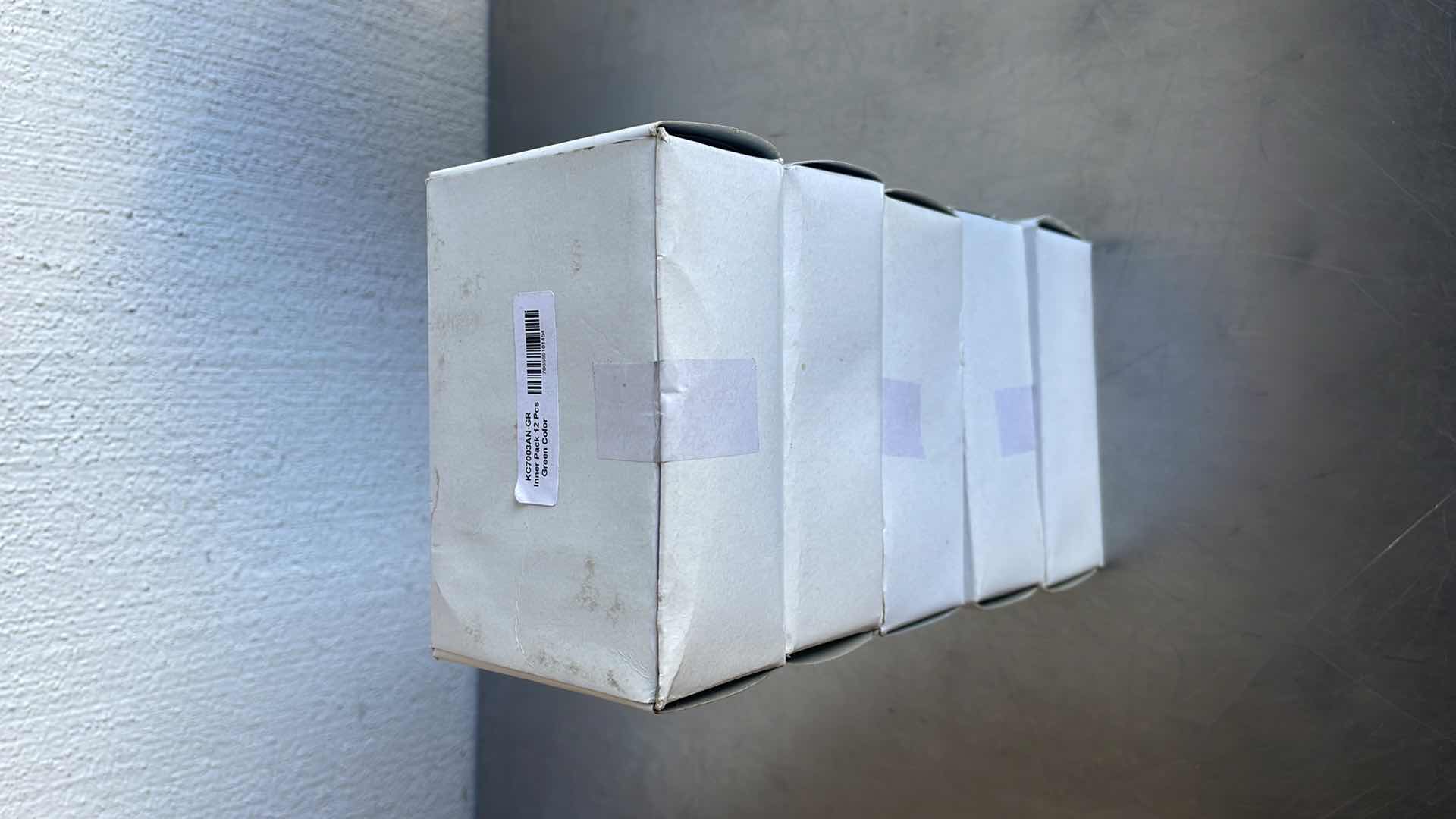 Photo 2 of OUTDOOR 3 FUNCTION CLASSIC STARTER POCKET UTILITY KNIFE/MULTI-TOOL KEYCHAIN GREEN 60PCS