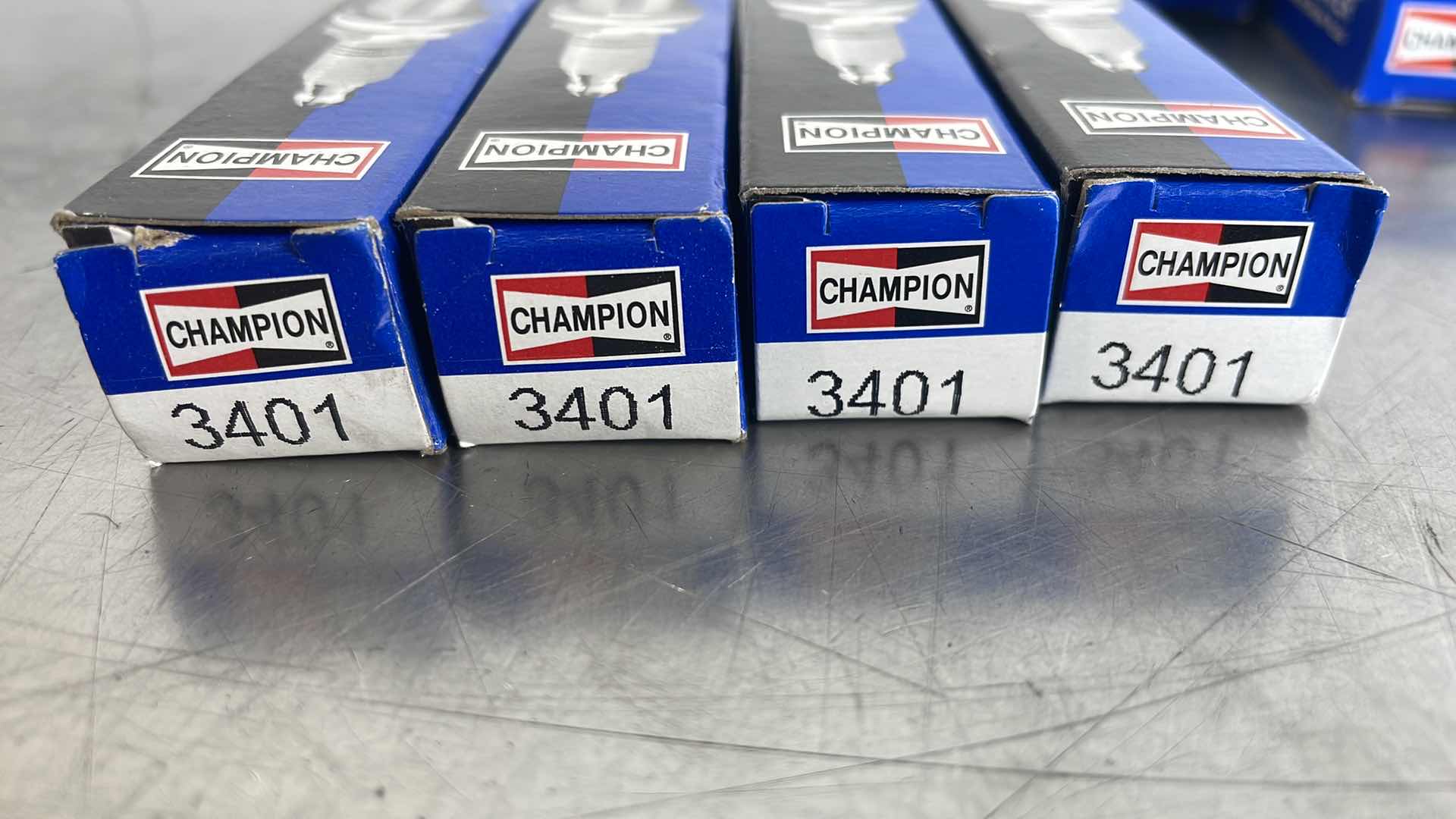 Photo 1 of CHAMPION 3401 PLATINUM POWER SPARK PLUG (9PCS)