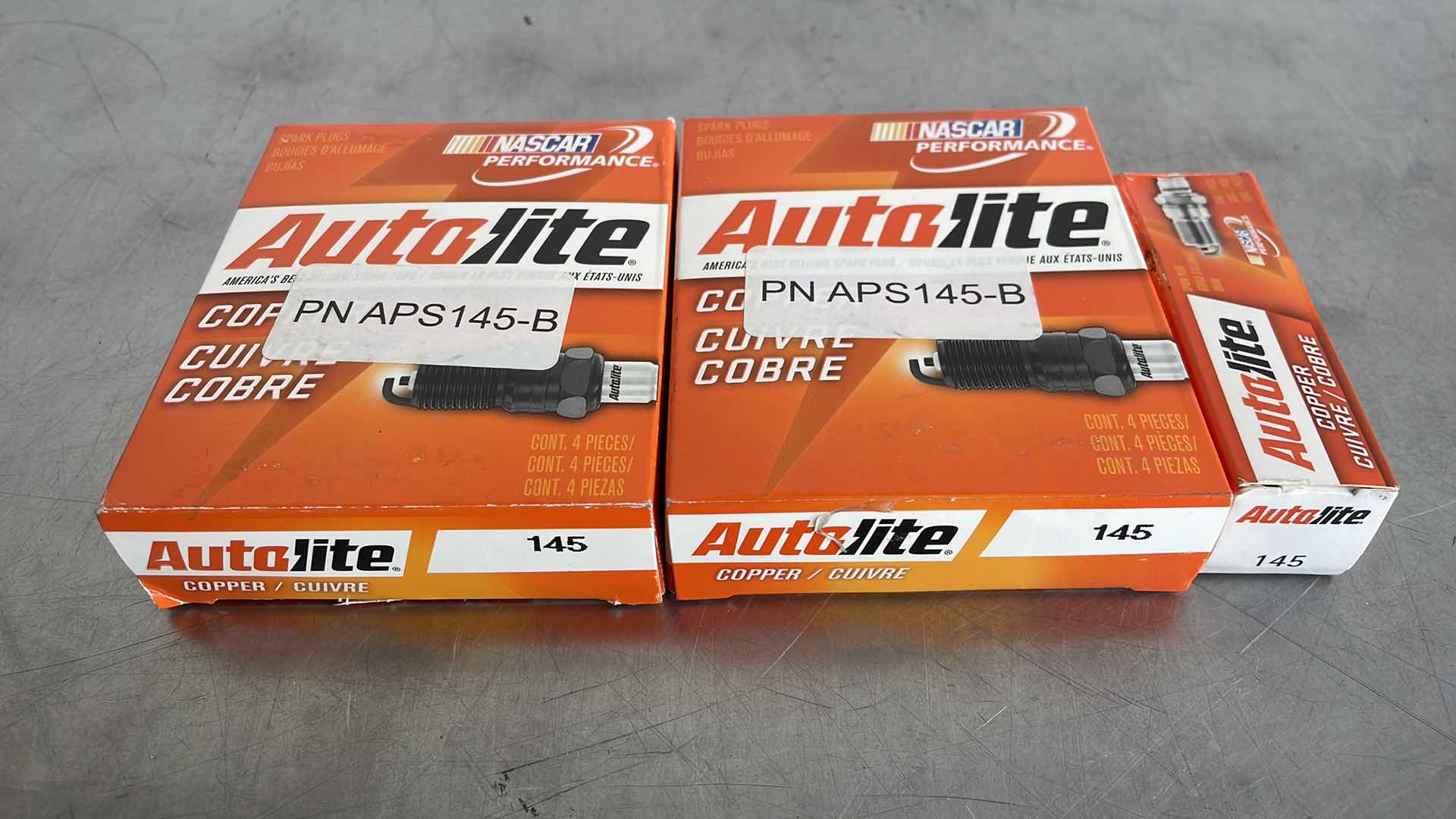Photo 1 of AUTOLITE COPPER CORE SPARK PLUG - 145 (9PCS)