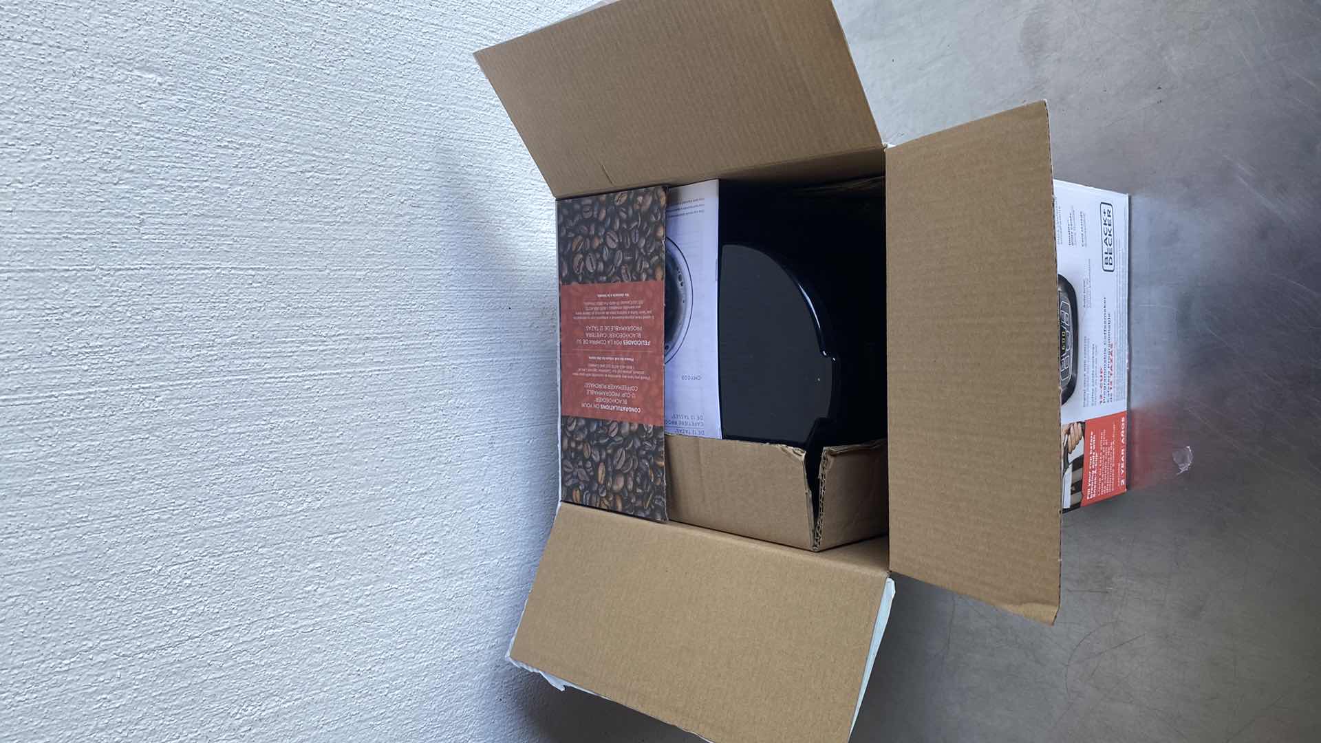 Photo 3 of BLACK + DECKER 12 CUP PROGRAMMABLE COFFEE MAKER