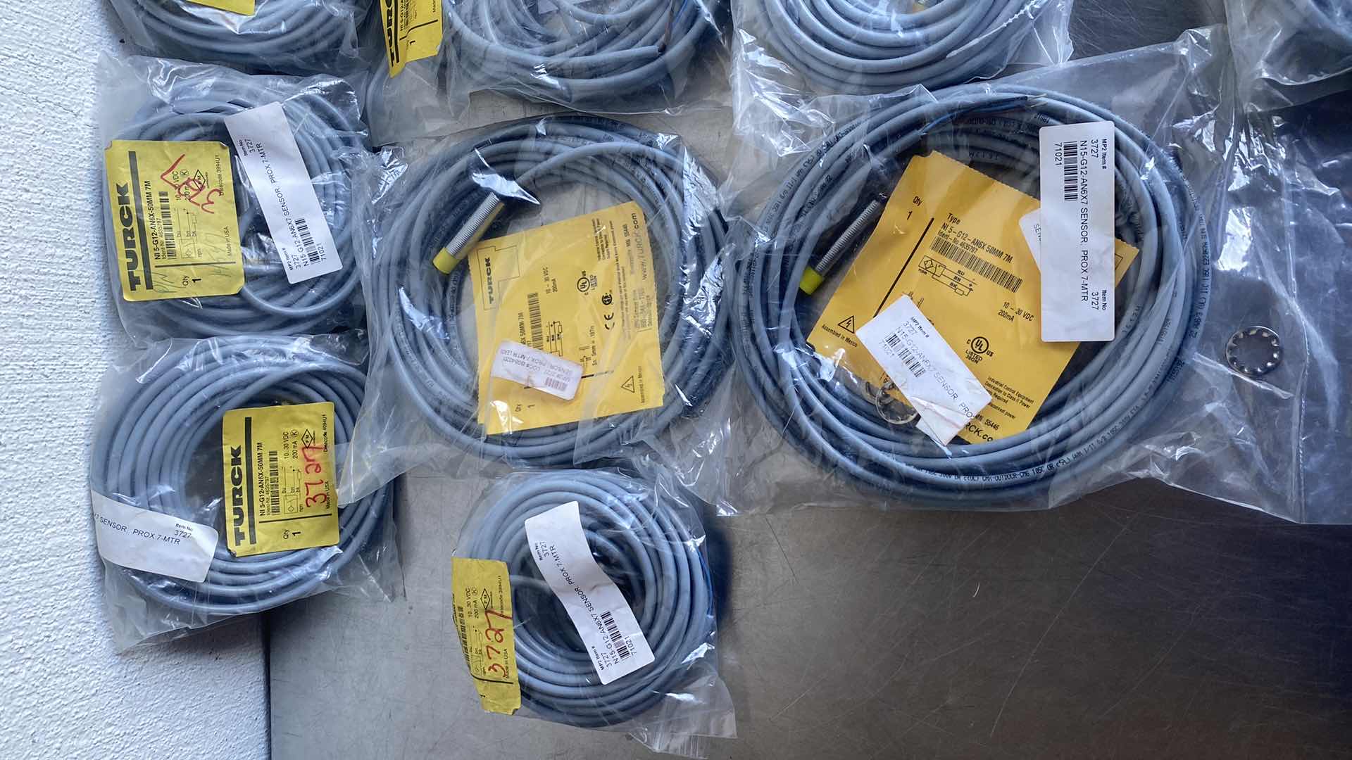 Photo 2 of N15-G12-AN6X7 SENSOR, PROX 7-MTR
(16)