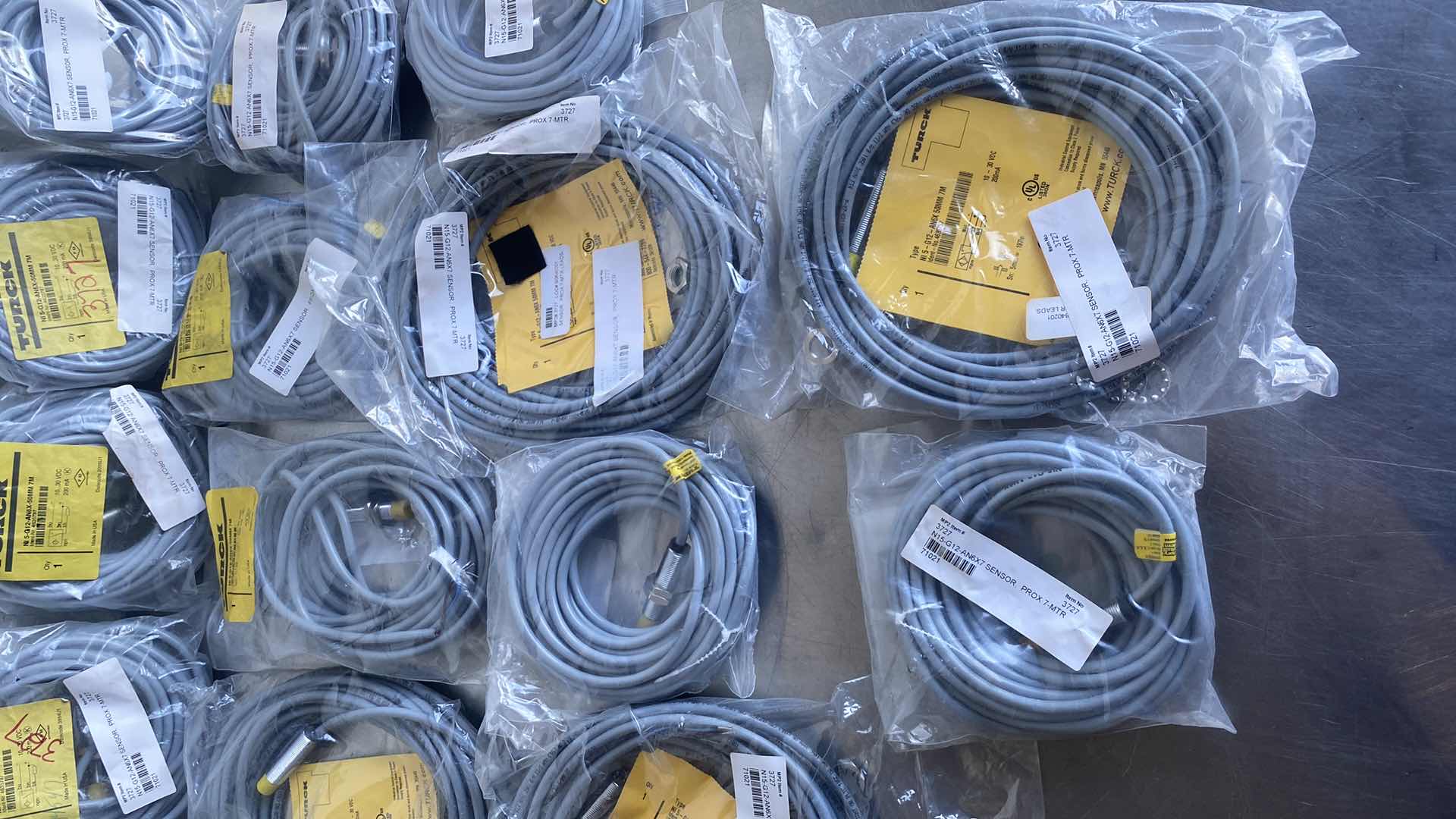 Photo 1 of N15-G12-AN6X7 SENSOR, PROX 7-MTR
(16)