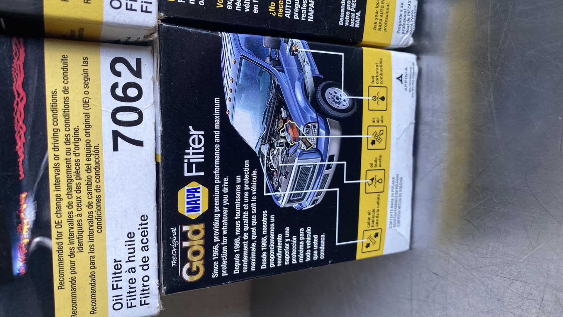 Photo 1 of NAPA GOLD OIL FILTER BLACK 7062 LOT OF 9 NEW