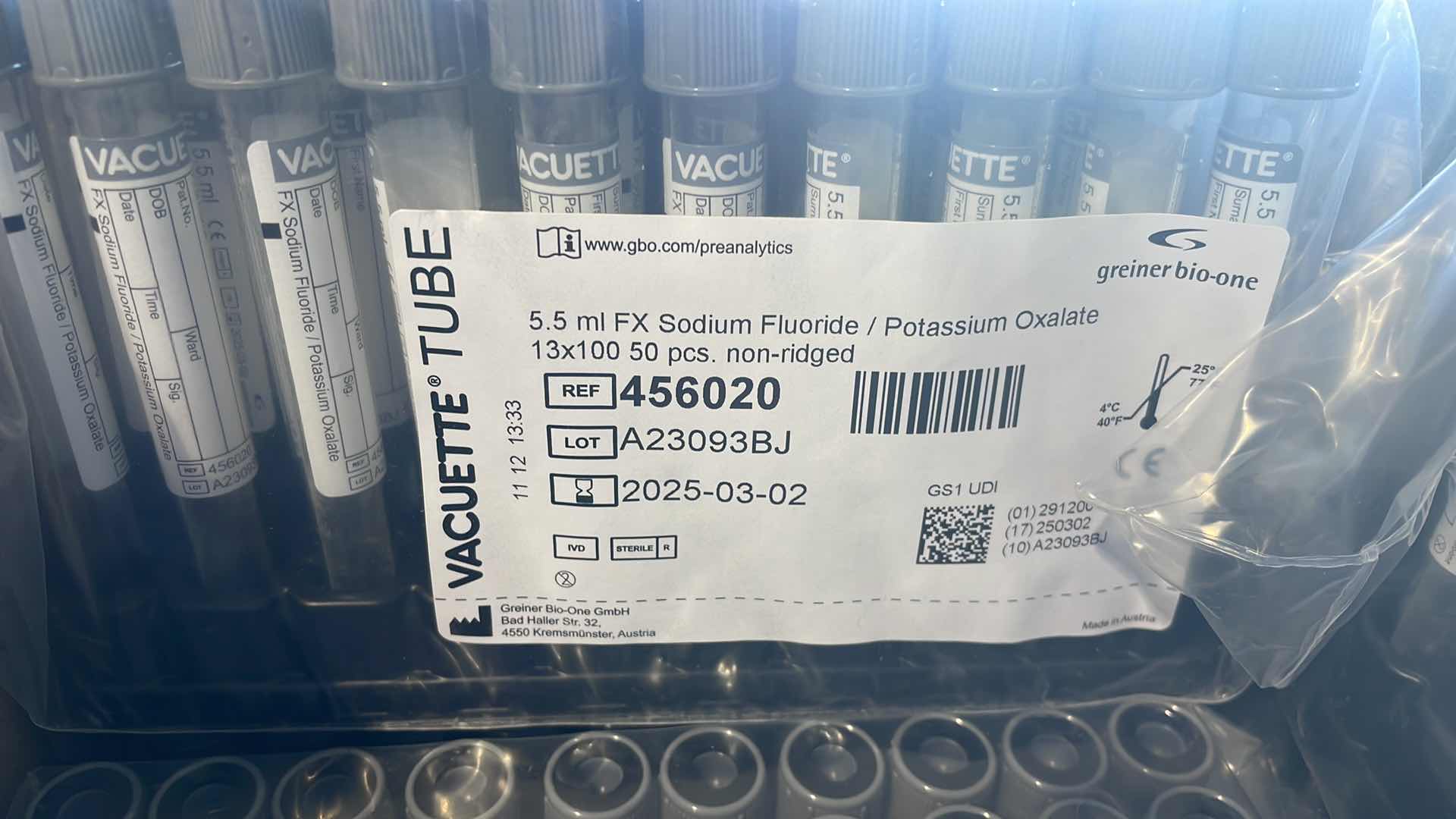 Photo 3 of GREINER 456020 VACUETTE BLOOD COLLECTION TUBE 13 X 100, 5.5ML 950CT