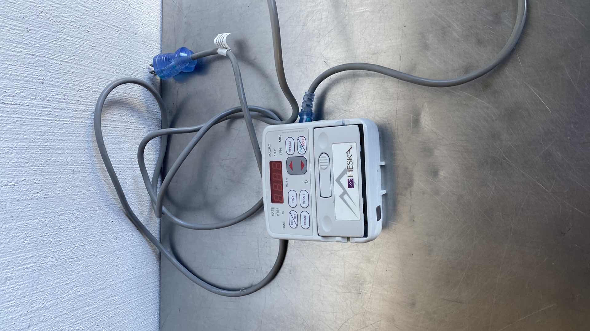 Photo 1 of HESKA VET/IV 2.2 INFUSION PUMP