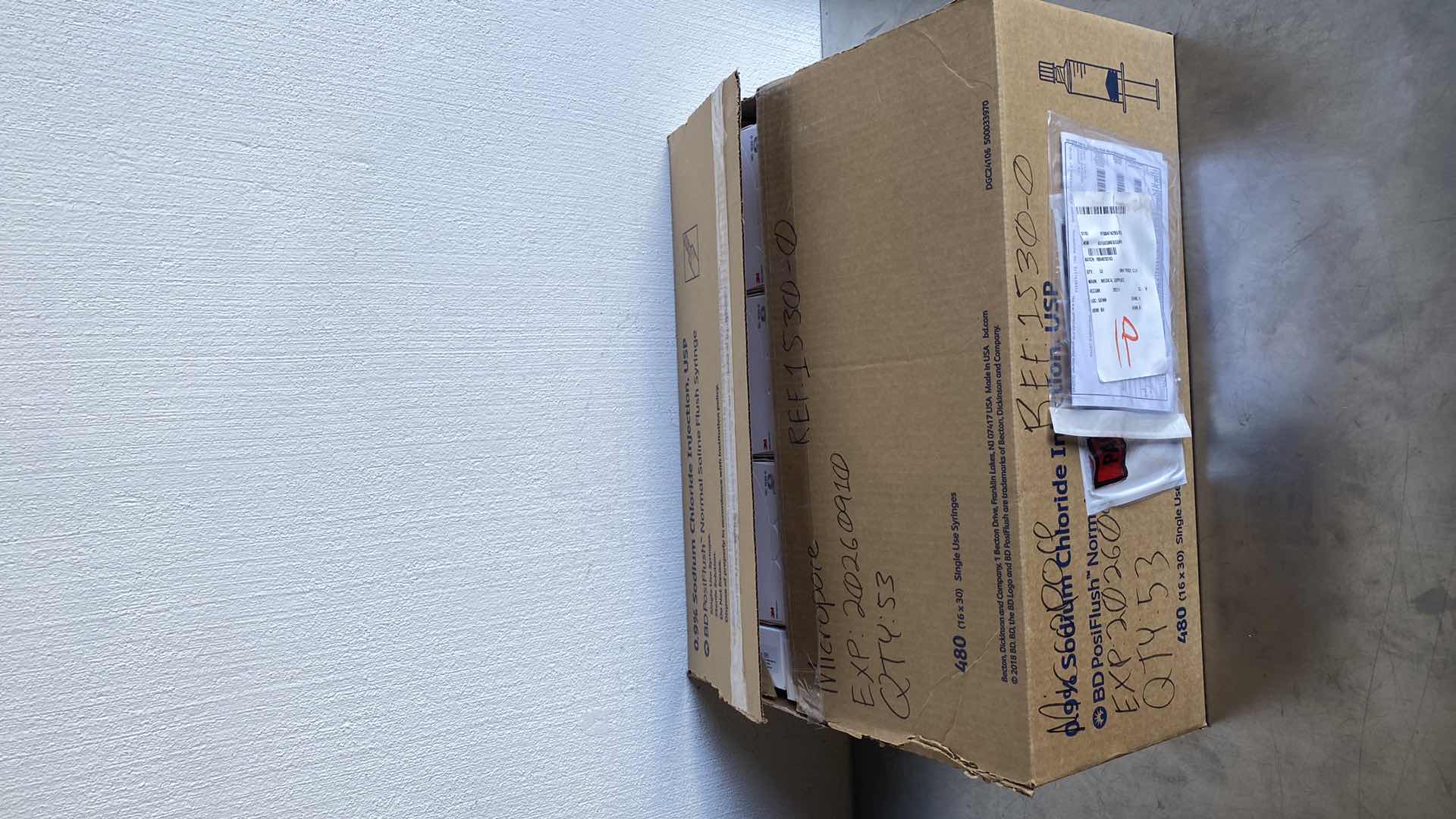 Photo 1 of 3M A-1530-0 MICROPORE SURGICAL TAPE, WHITE, 1/2 INCH X 10 YARDS 53 BOXES