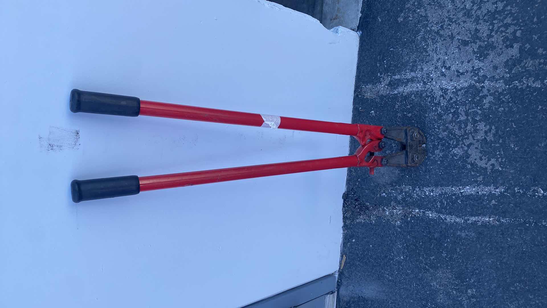 Photo 1 of BOLT CUTTERS