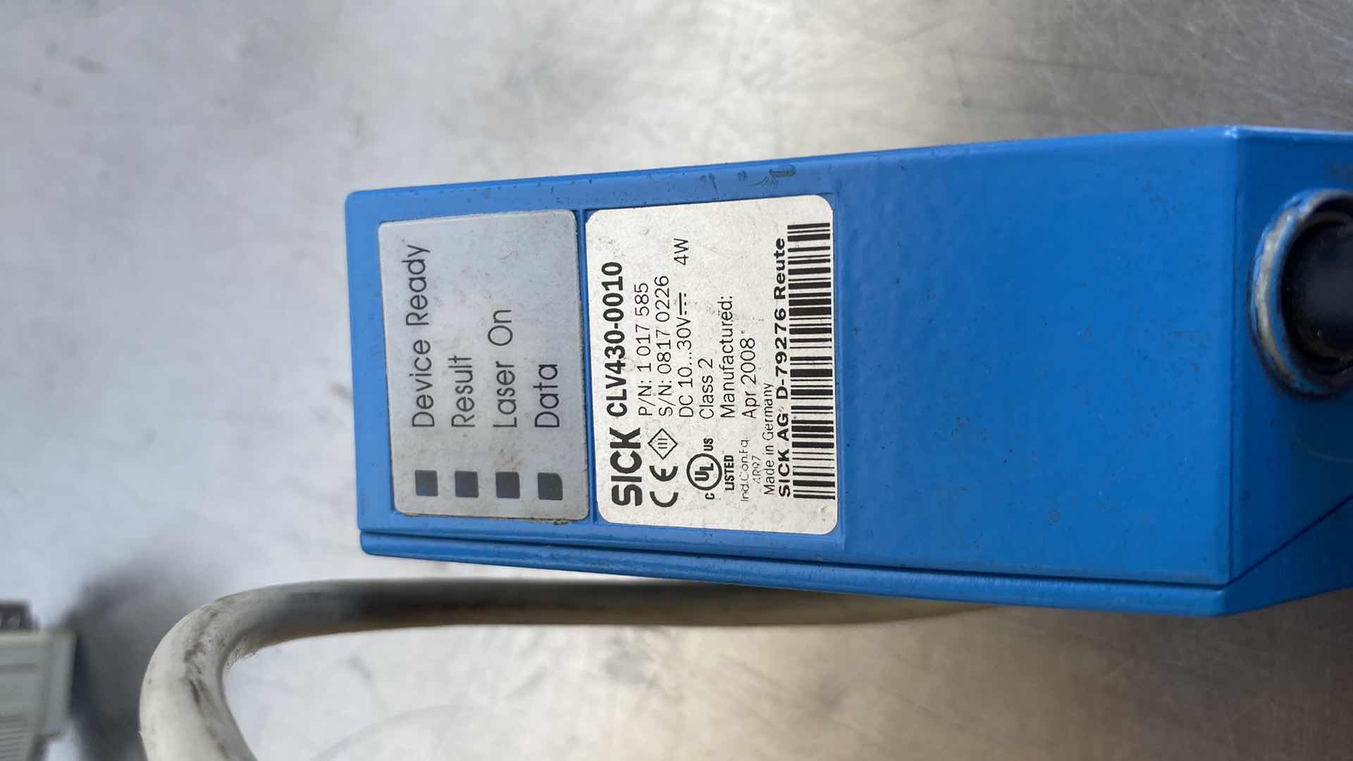 Photo 4 of SICK 1017585 CLV430-0010 SCANNER CABLE 
(2)