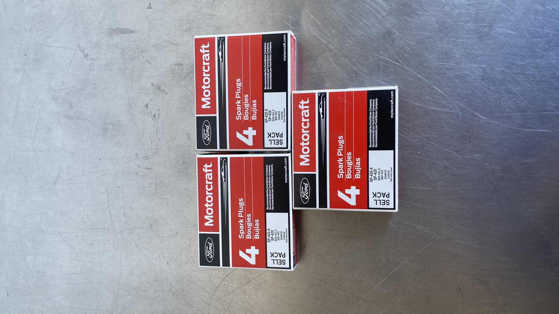 Photo 1 of SET OF 12 GENUINE OEM MOTORCRAFT SP509X SPARK PLUGS HJFS24FPX SP509 HJFS24FP