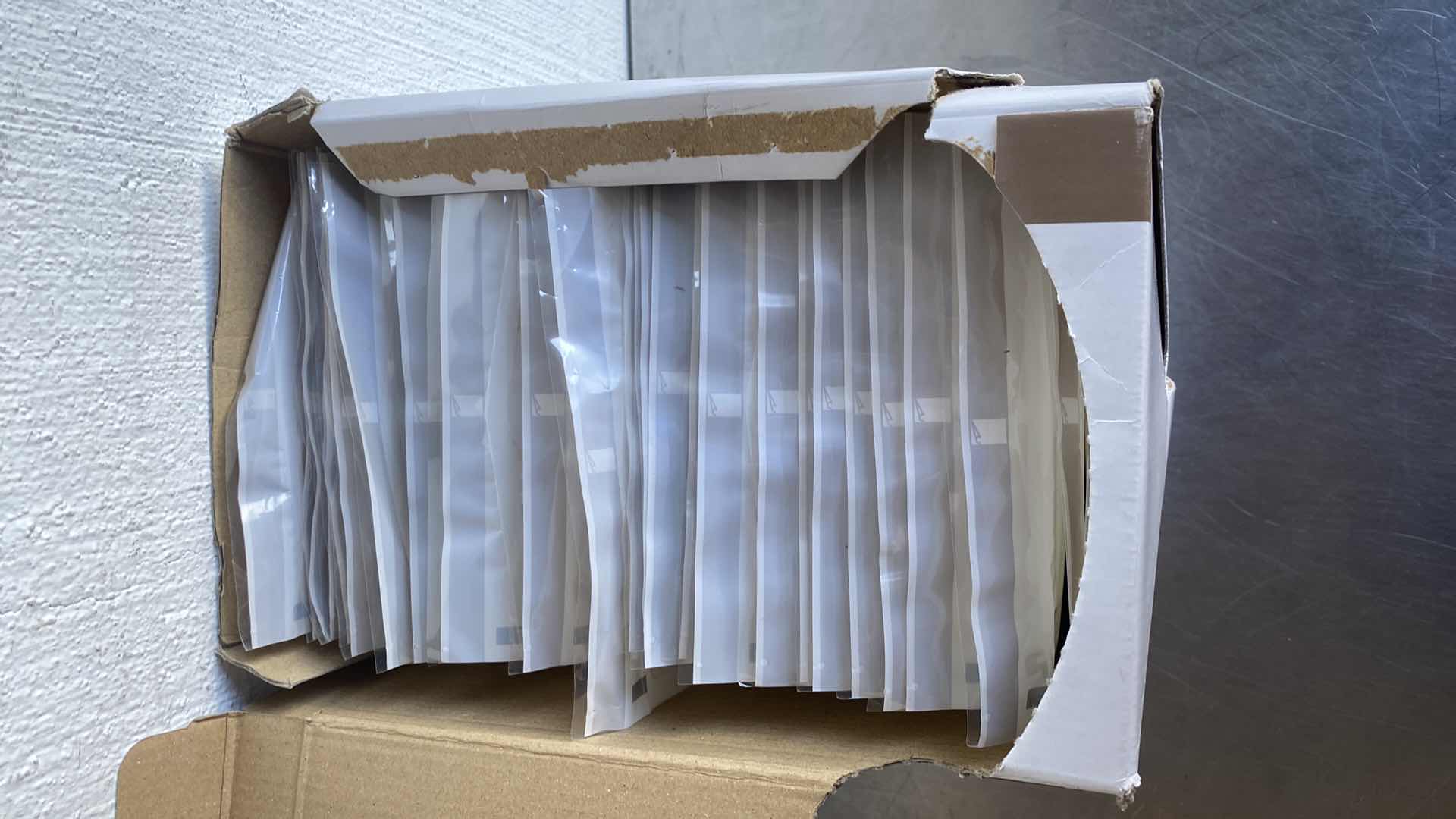 Photo 1 of MOLNLYCKE BOOGEL PL ORTHO PRO 8 1/2 GLOVES