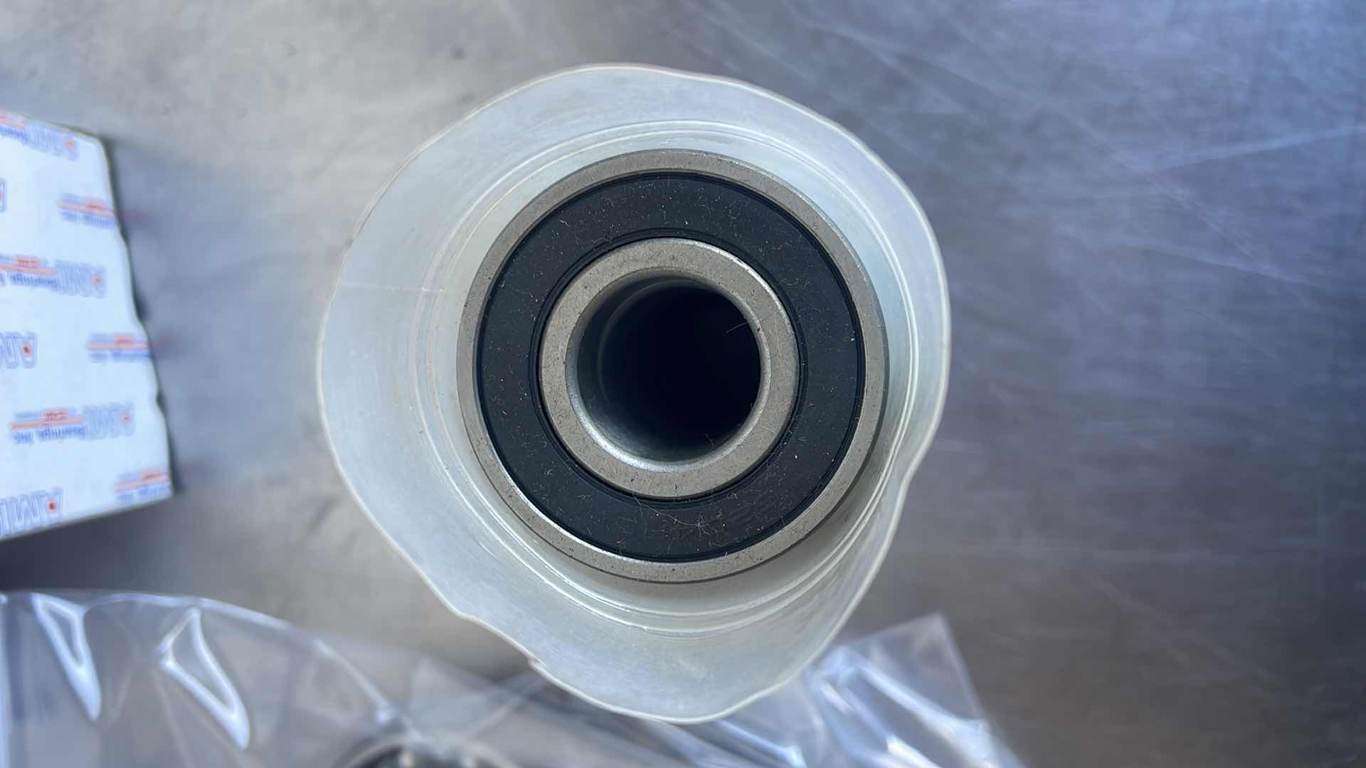 Photo 1 of VARIETY OF BEARINGS. SEE ALL PICTURES