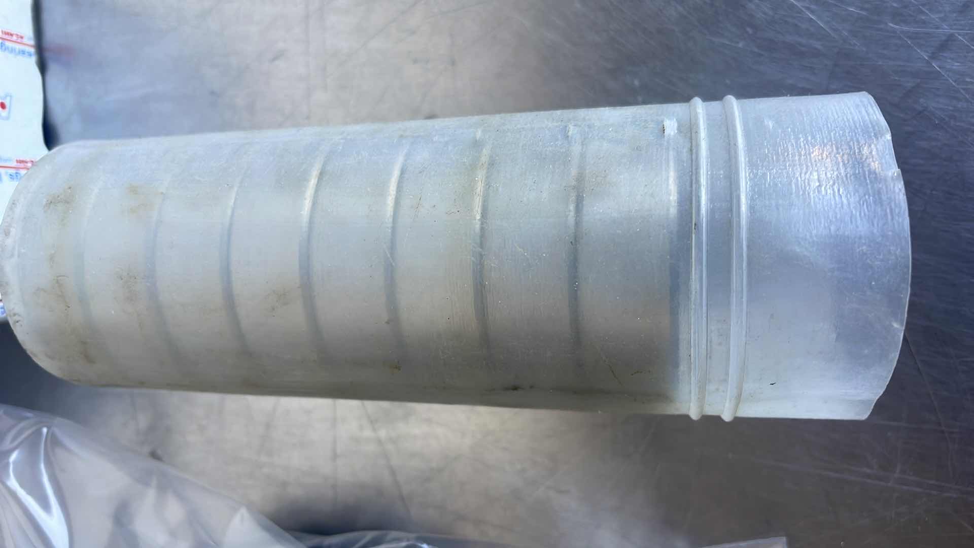 Photo 1 of VARIETY OF BEARINGS. SEE ALL PICTURES