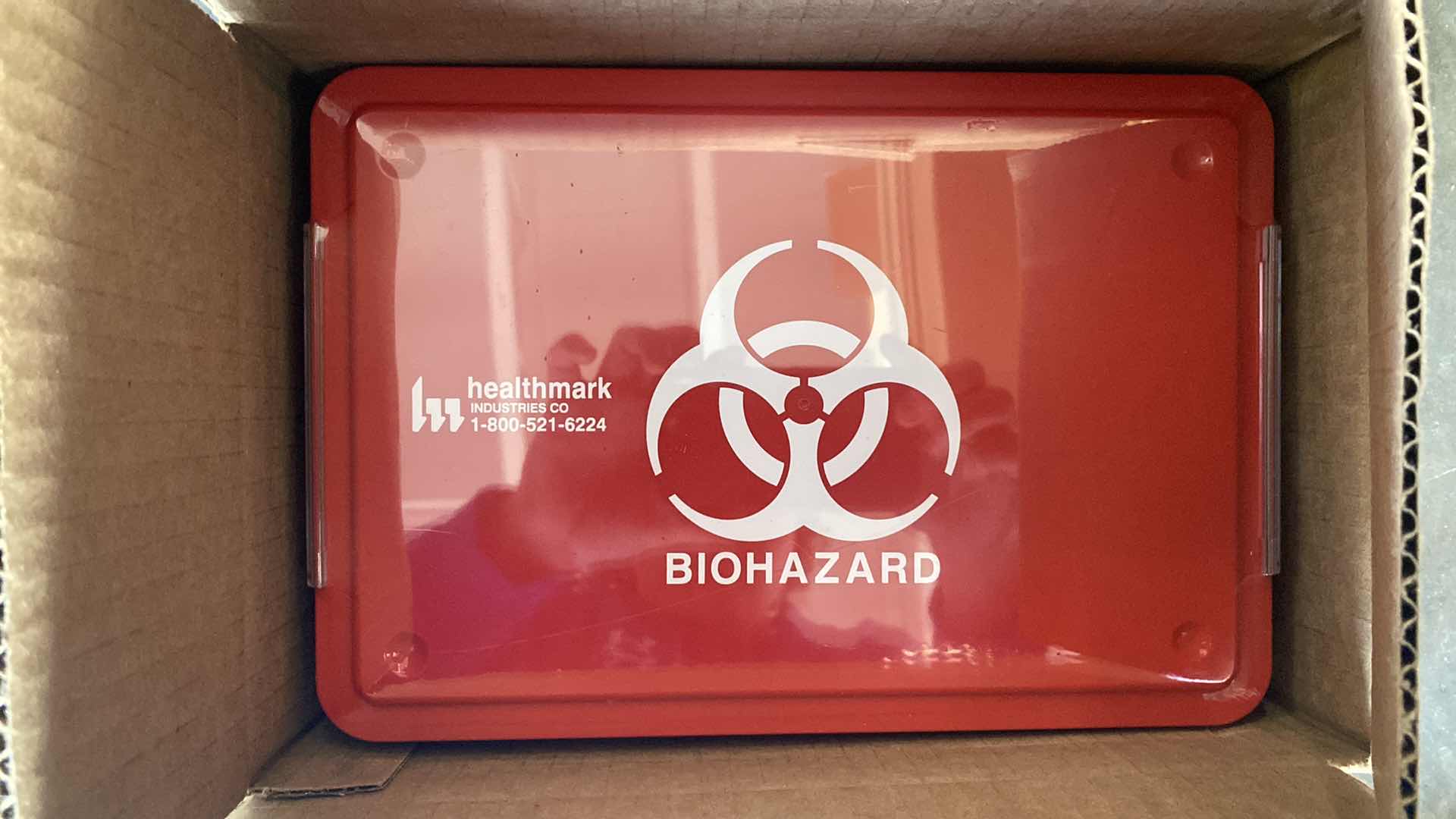 Photo 1 of HEALTHMARK INDUSTRIES SST-105 RL Healthmark Industries RED SST SYSTEM WITH PLASTIC LATCH - 10.75L X 7.375W X 5H IN, EACH