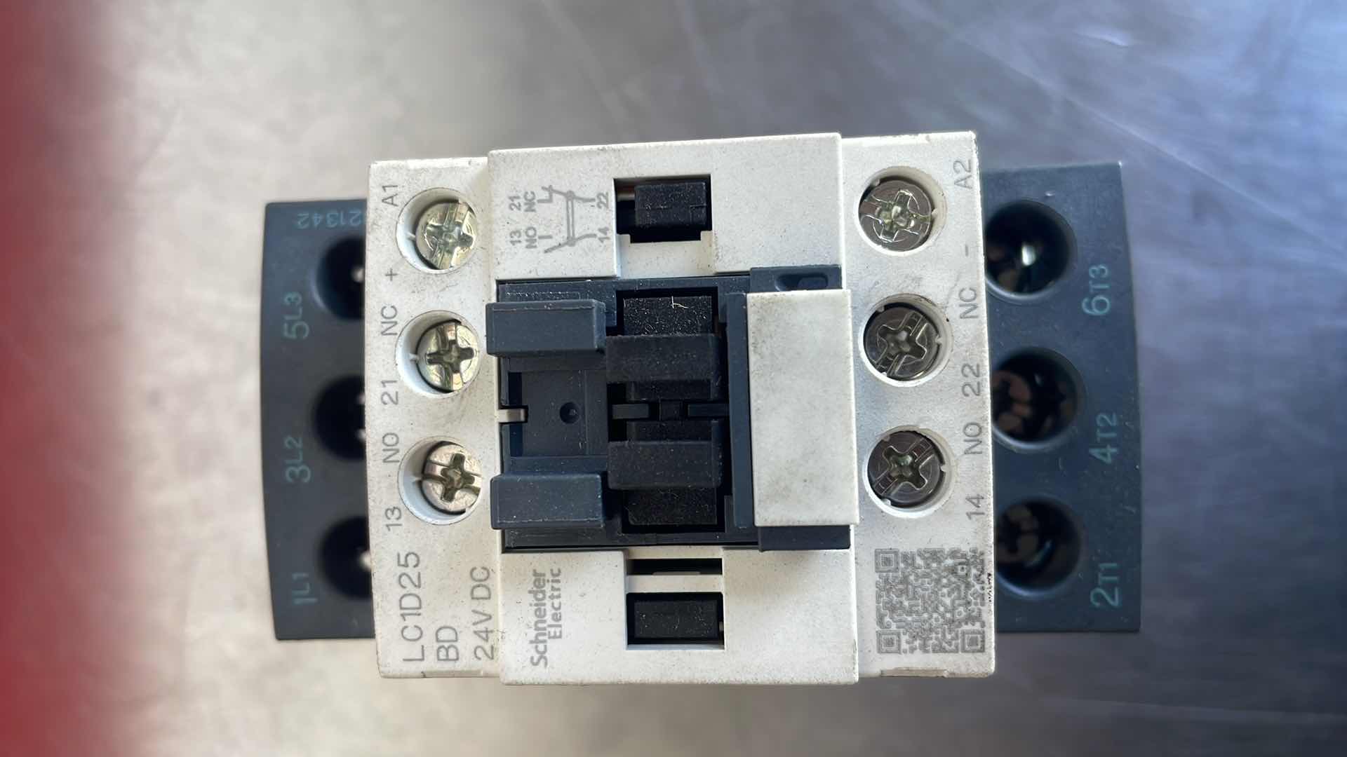 Photo 5 of MISCELLANEOUS CONTACTORS SEE ALL PICTURES