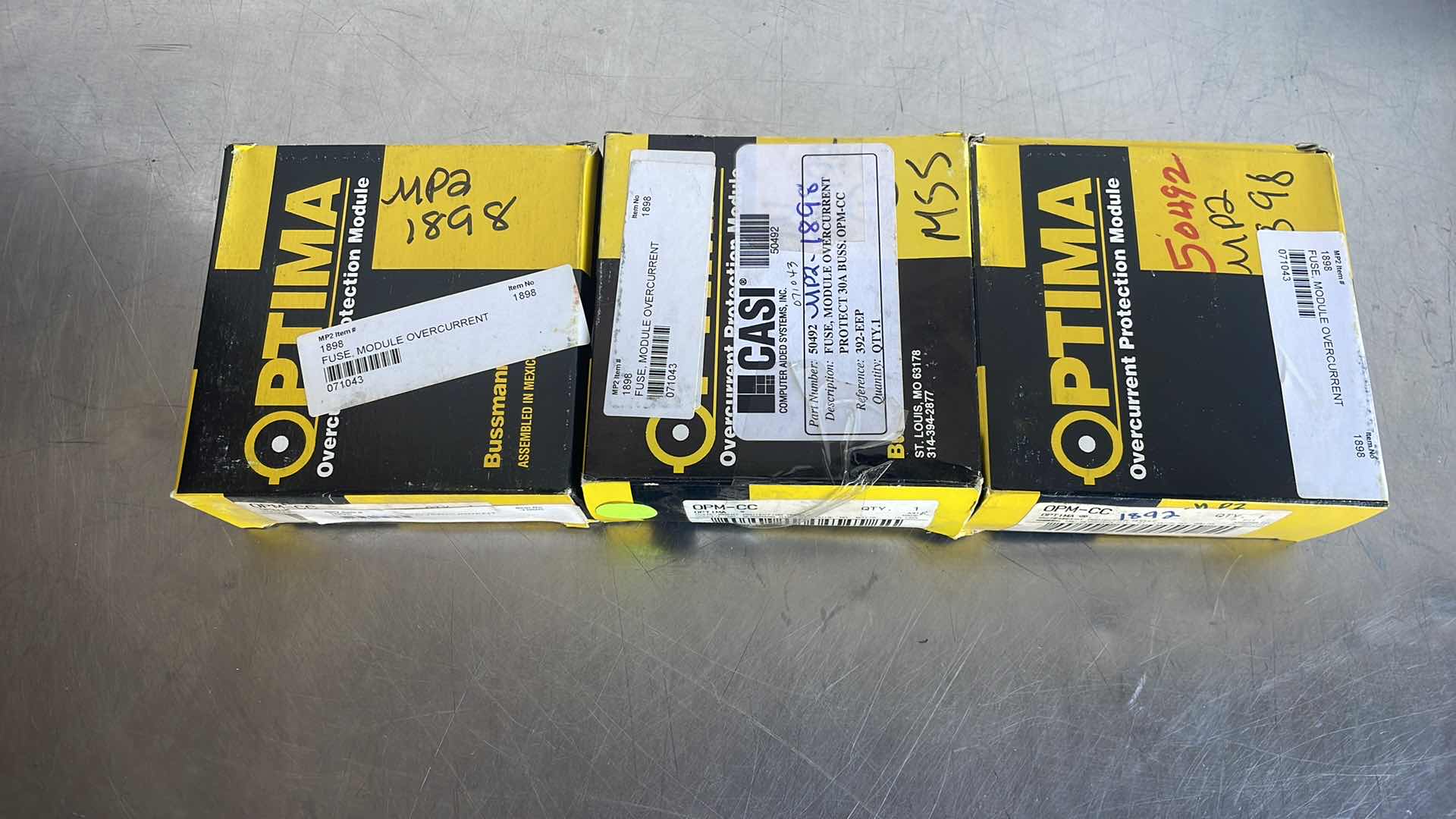 Photo 2 of BUSSMANN OPTIMA OVERCURRENT PROTECTION MODULE CAT: OPM-CC 3PCS