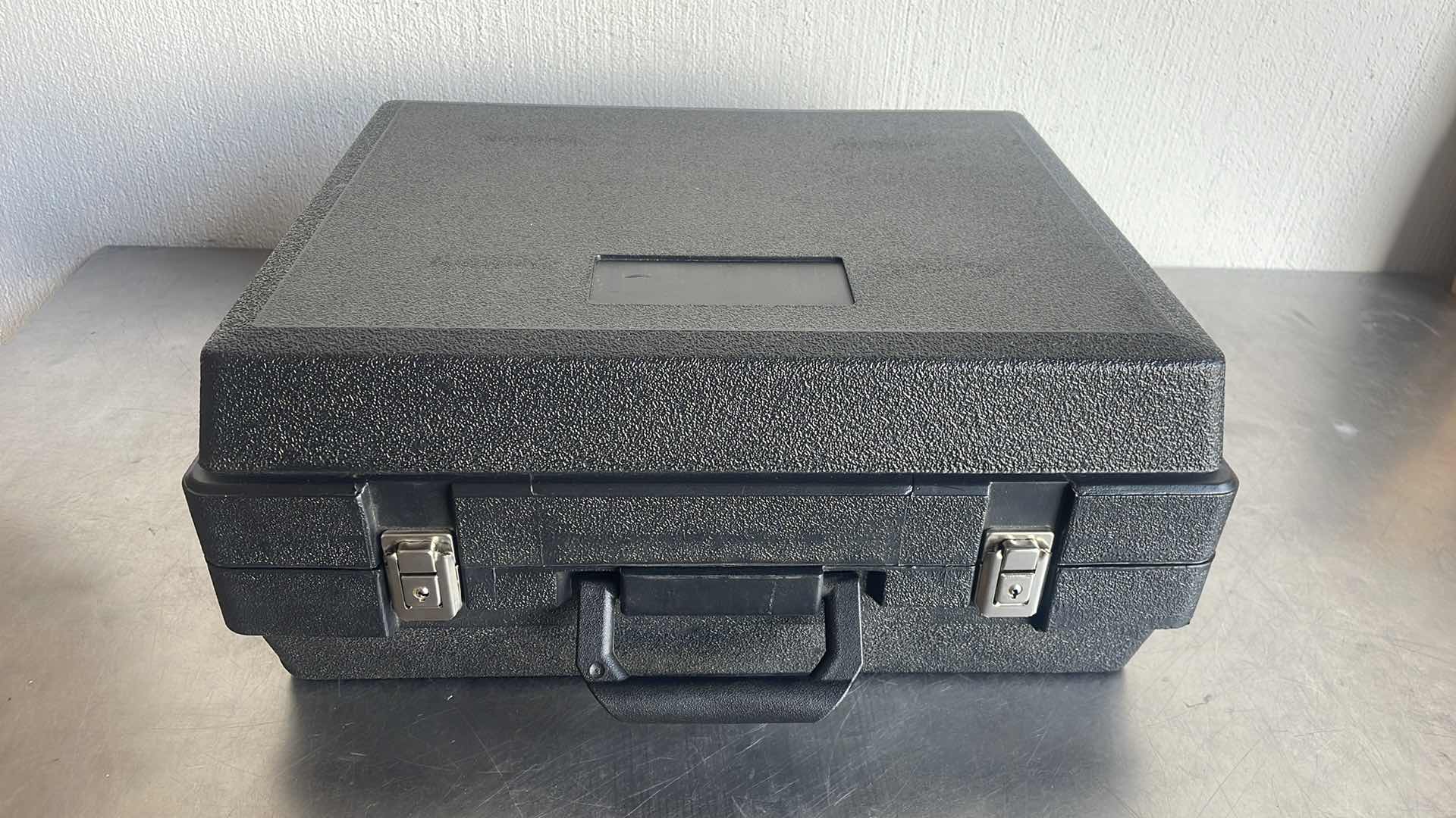 Photo 6 of DUPONT UNIVERSAL PRESSURE TEST KIT
990810 WITH INSTRUCTION MANUAL