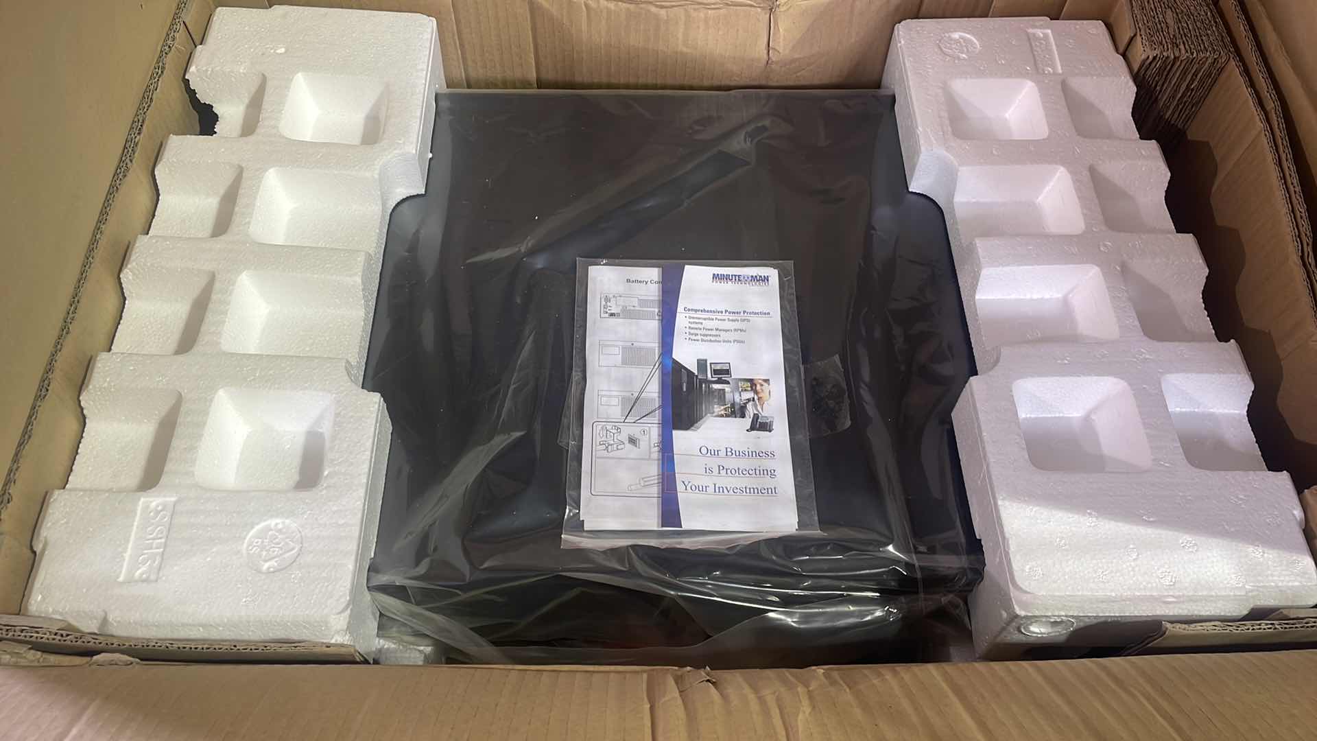 Photo 1 of MINUTEMAN UPS
BP72RTEXL HIGH CAPCITY EXTERNAL BATTERY PACK FOR ED3000RTXL2U, E2000RTXL2U E3000RTXL2U E3000RTXLT2U ED3000RMT2U