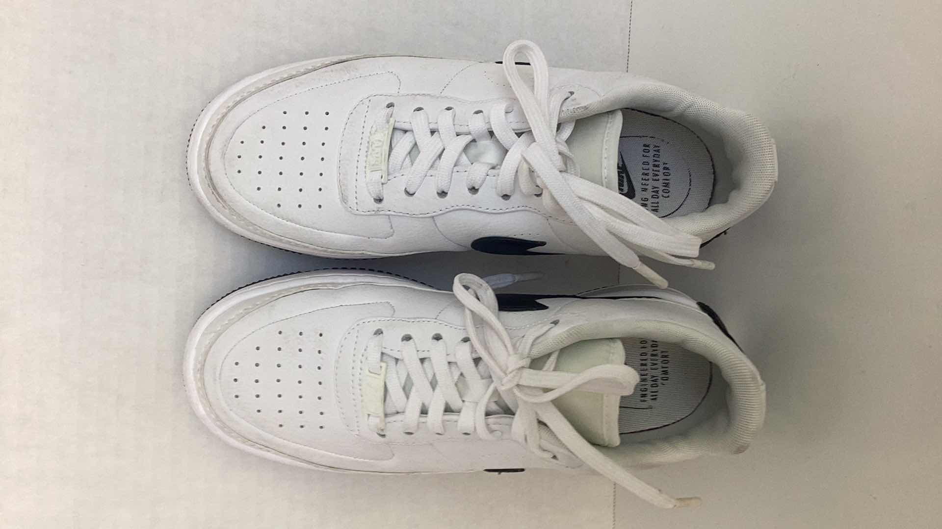 Photo 1 of NIKE AIR FORCE ONE JESTER XX WOMANS WHITE $300 SIZE 7.5 CM 24.5 $225