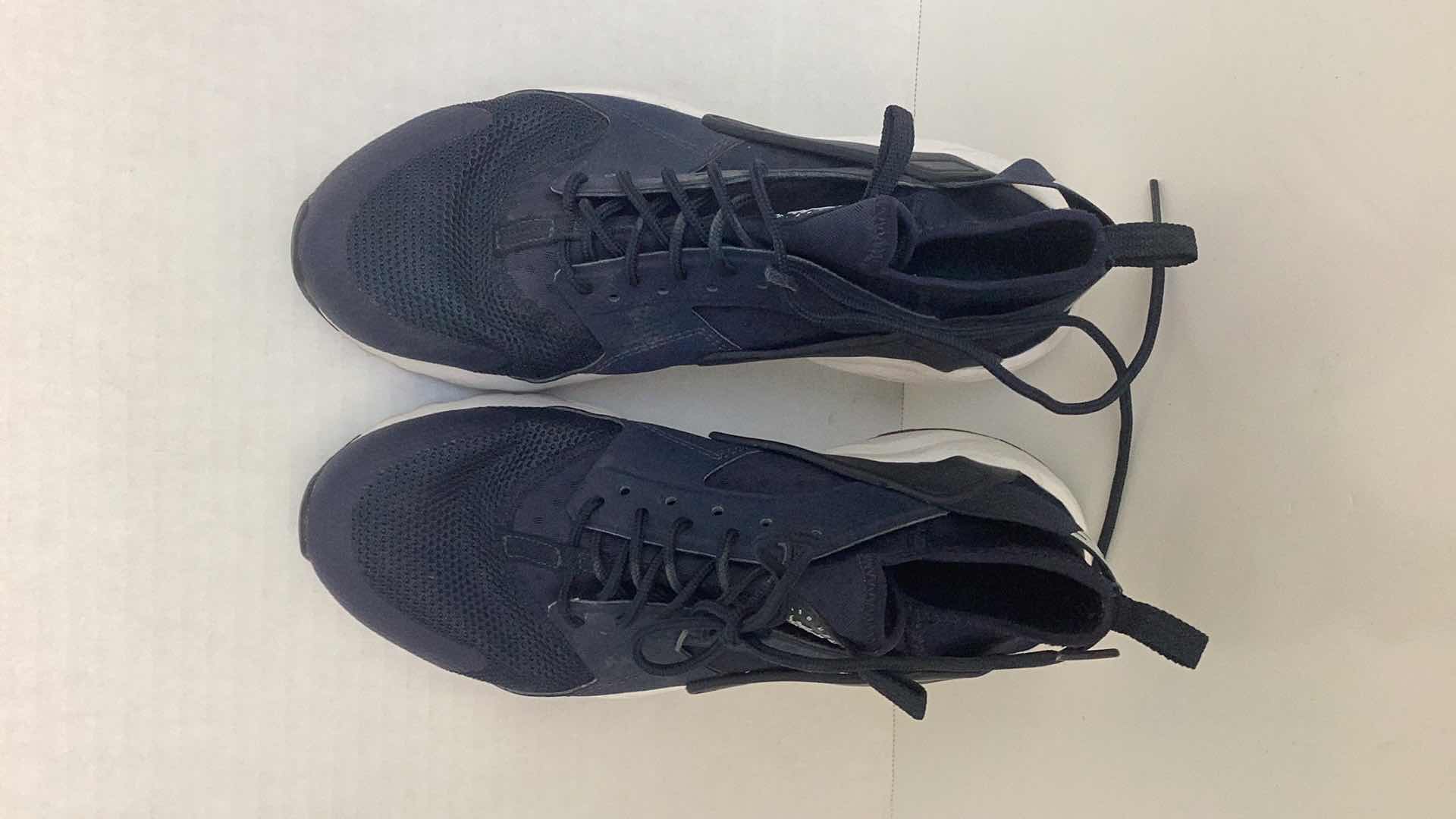 Photo 1 of NIKE AIR HUARACHE RUN ULTRA NAVY SIZE 7Y CM 25 $200