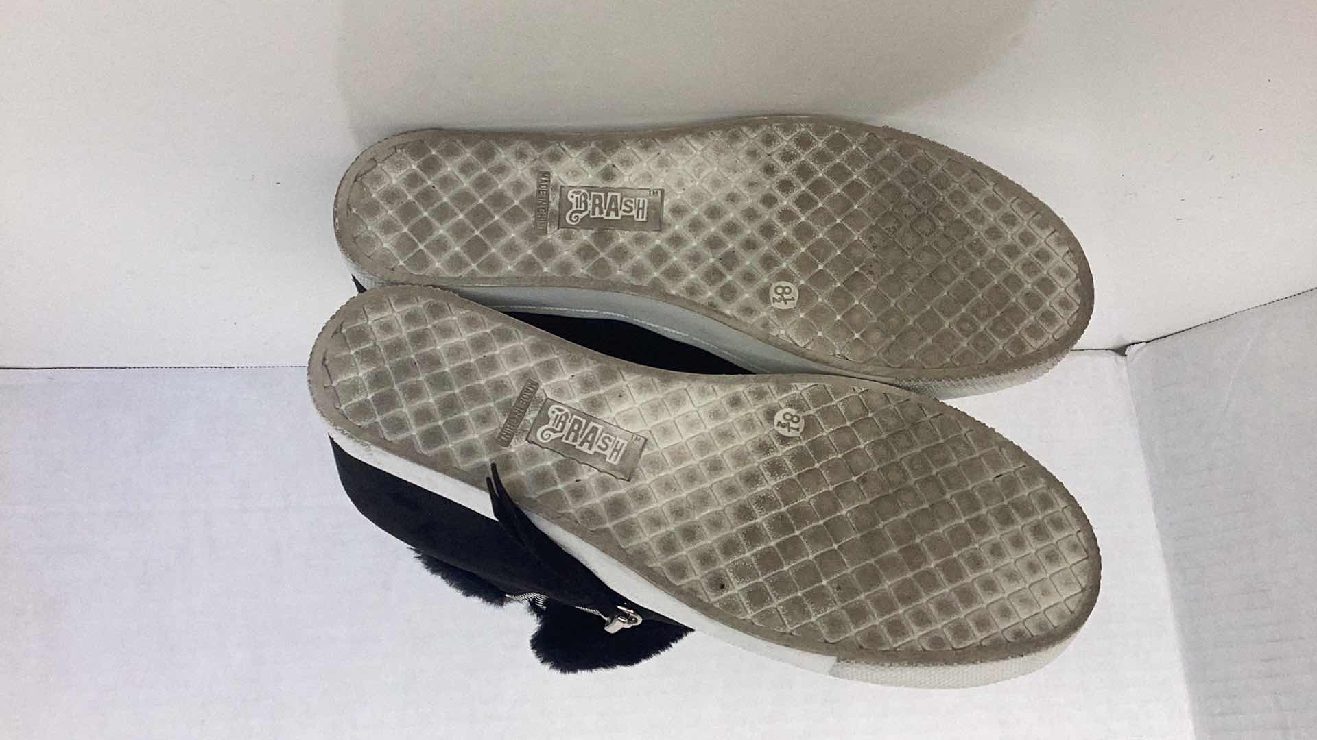 Photo 1 of BRASH WOMENS SUEDE ANKLE BOOT SIZE 8.5