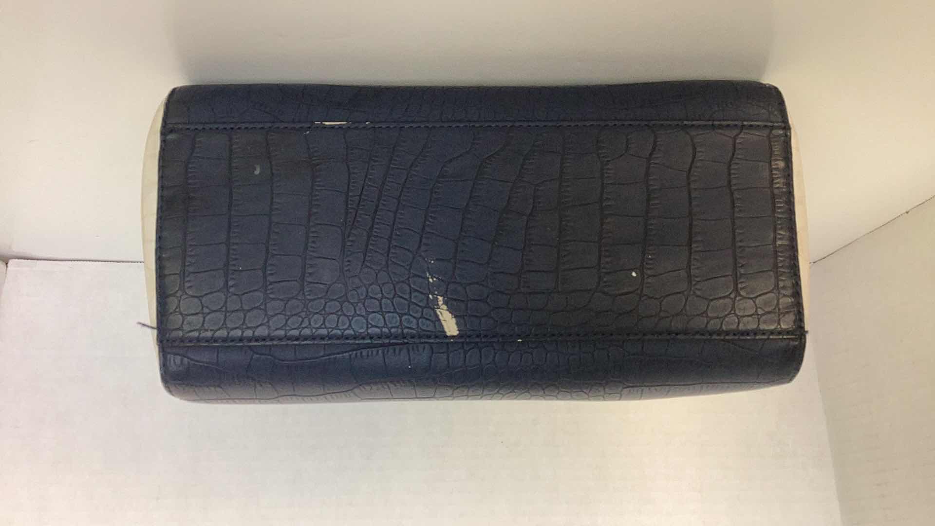 Photo 3 of GUESS FAUX CROCODILE PRINT HANDBAG 13”X 10” $100