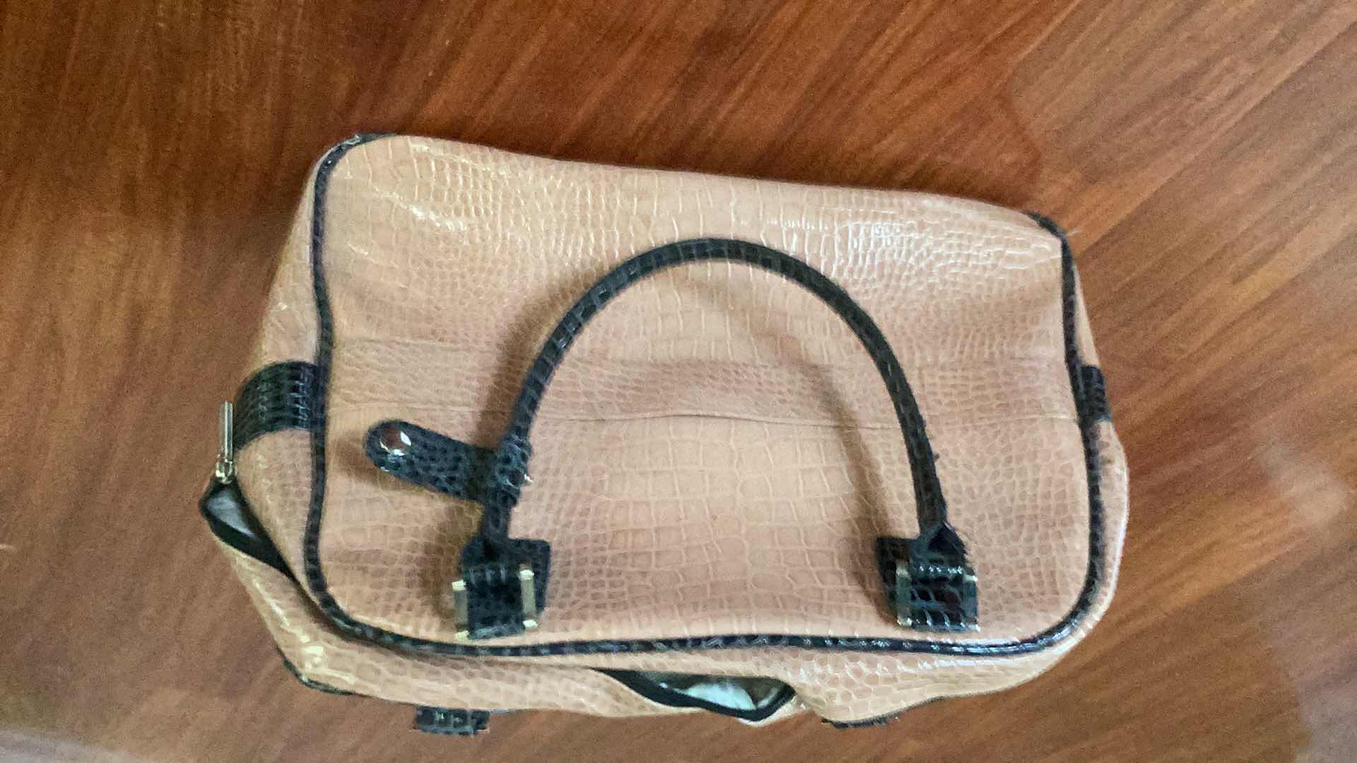 Photo 1 of PAOLO PASCAL LARGE TOTE 19” X 16”