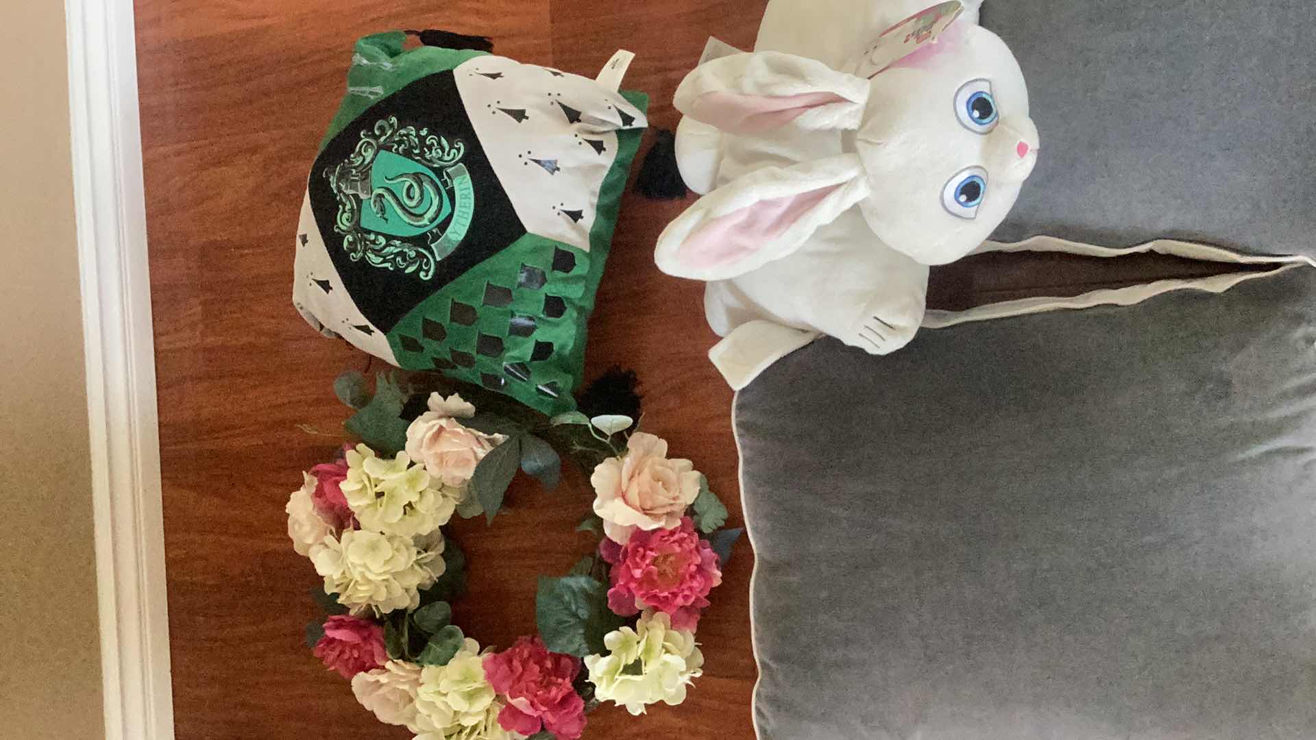 Photo 1 of PILLOWS AND HOME DECOR