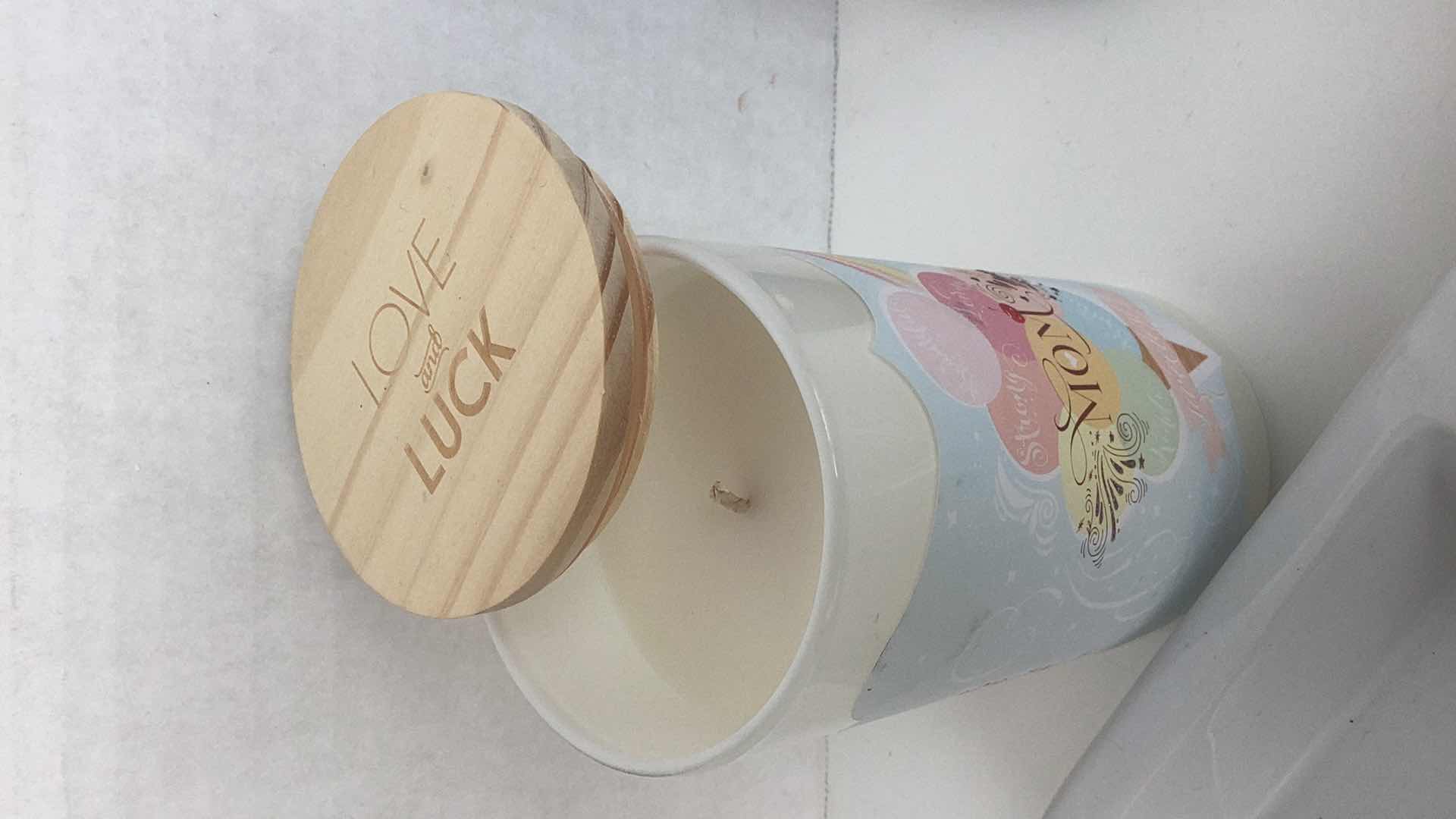 Photo 1 of KITCHEN WARE