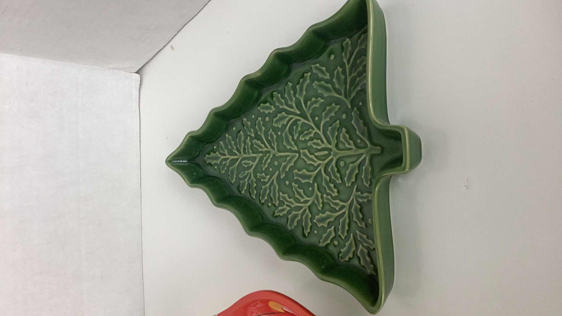 Photo 3 of CHRISTMAS SERVING PLATES