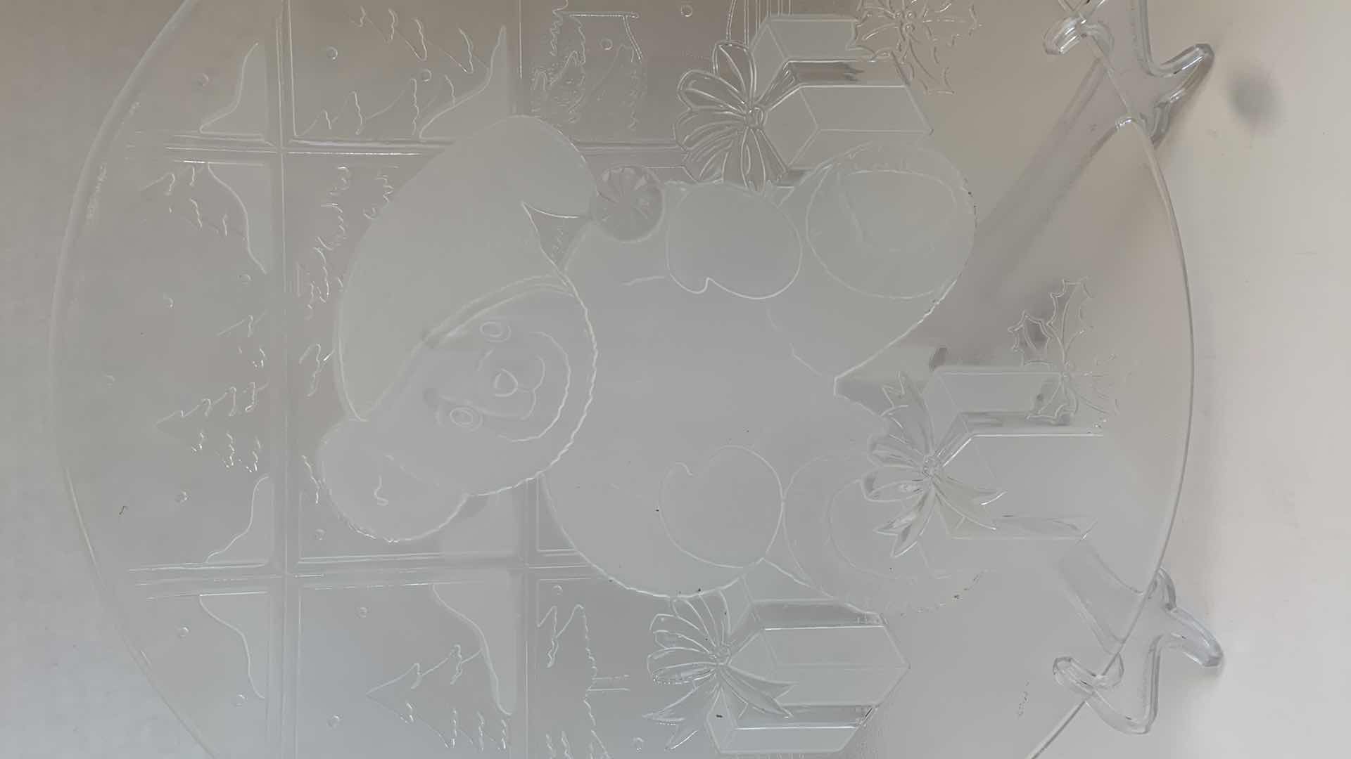 Photo 1 of CRYSTAL FROSTED BEAR PLATE STAND NOT INCLUDED