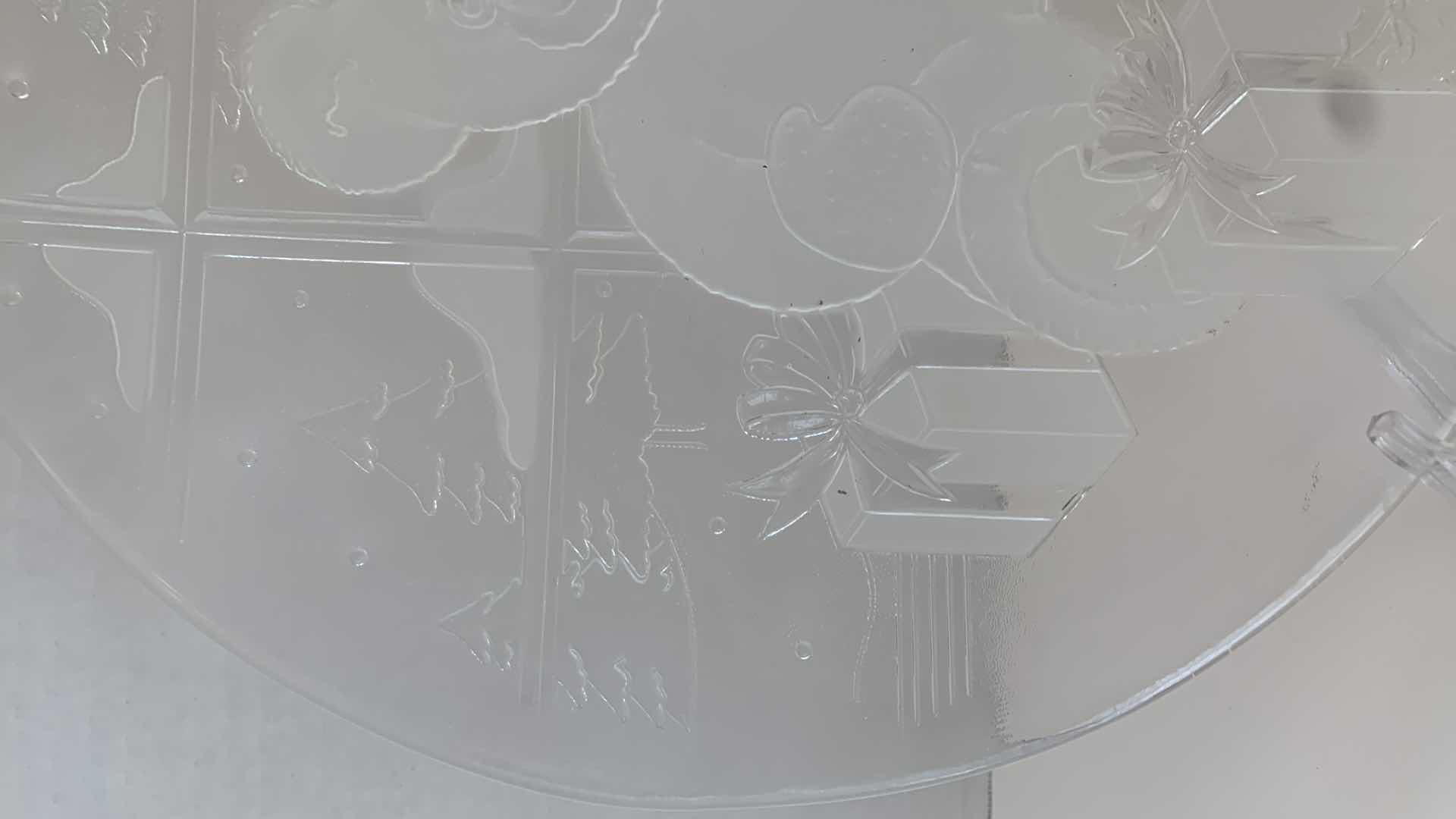 Photo 1 of CRYSTAL FROSTED BEAR PLATE STAND NOT INCLUDED