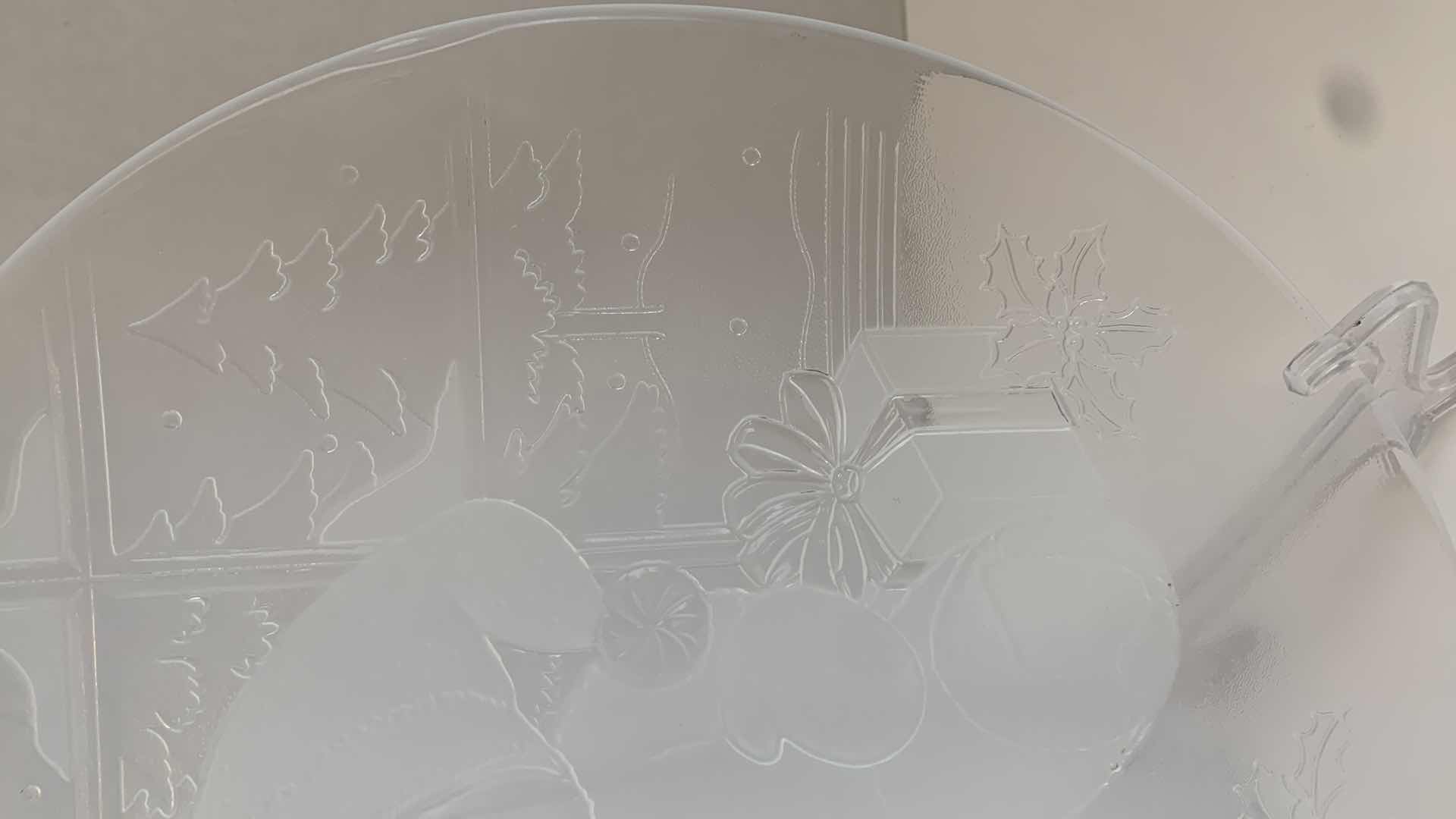 Photo 1 of CRYSTAL FROSTED BEAR PLATE STAND NOT INCLUDED