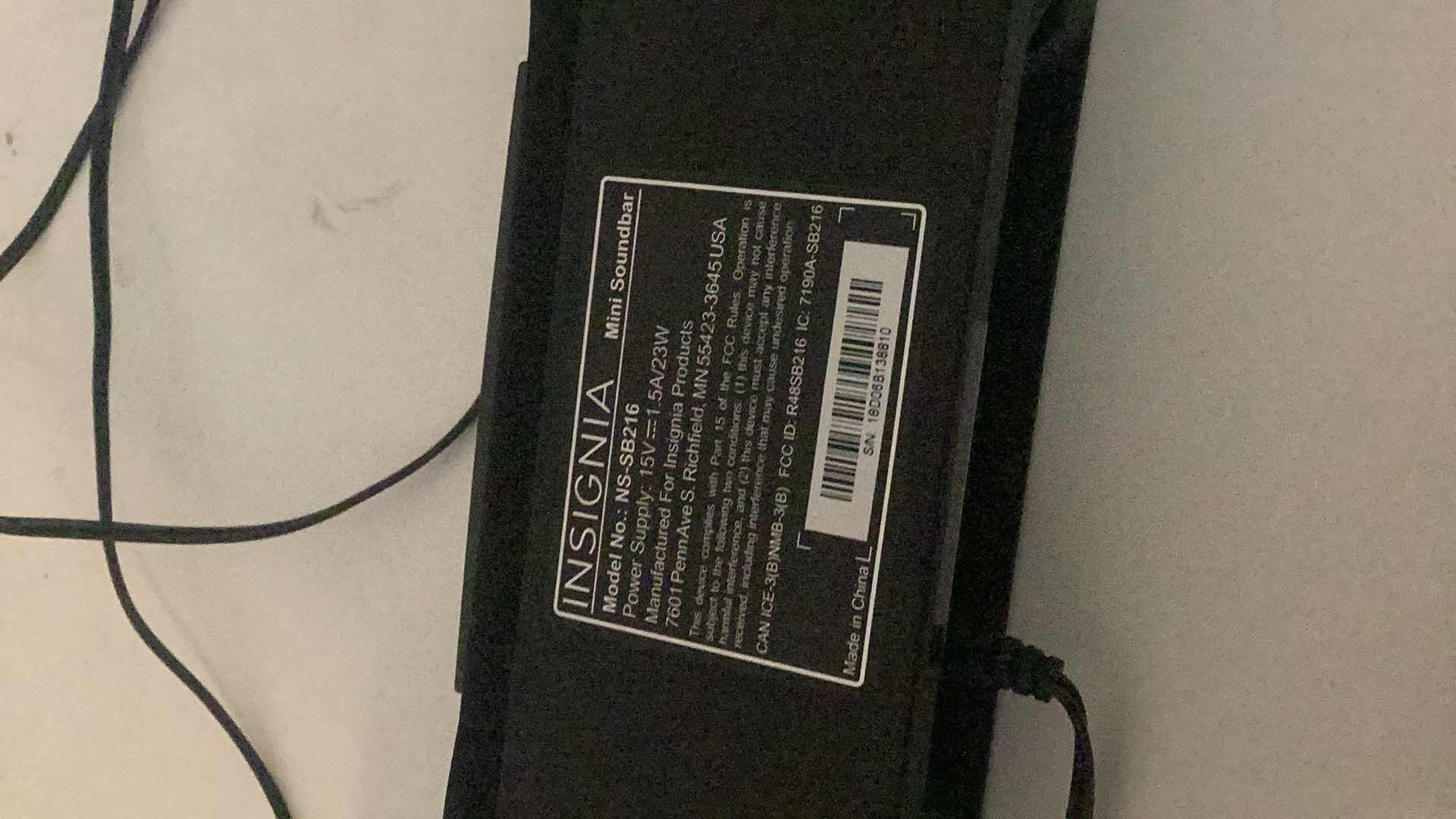 Photo 1 of INSIGNIA SOUND-BAR NO REMOTE