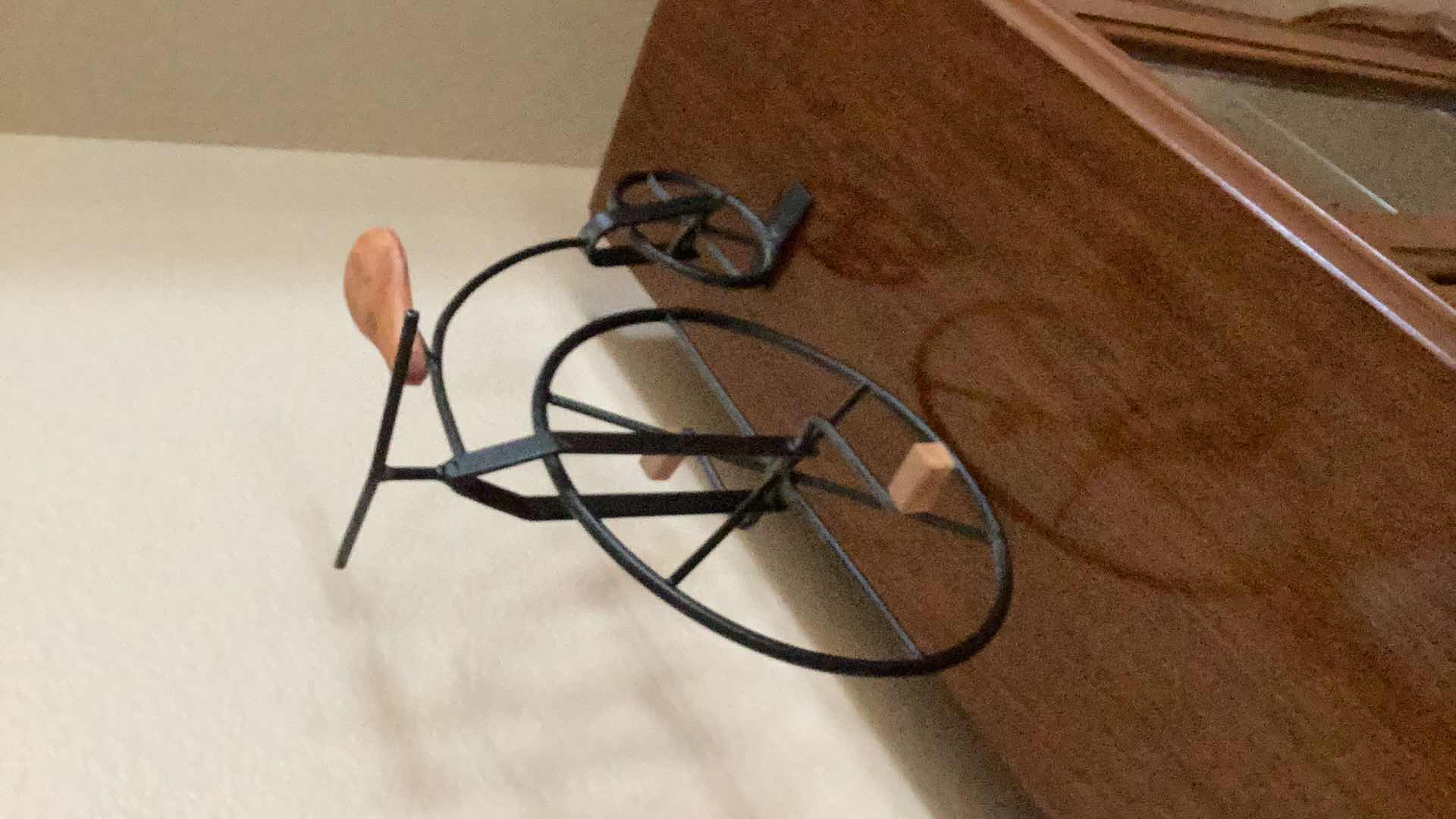 Photo 1 of METAL BICYCLE 15” X 13”