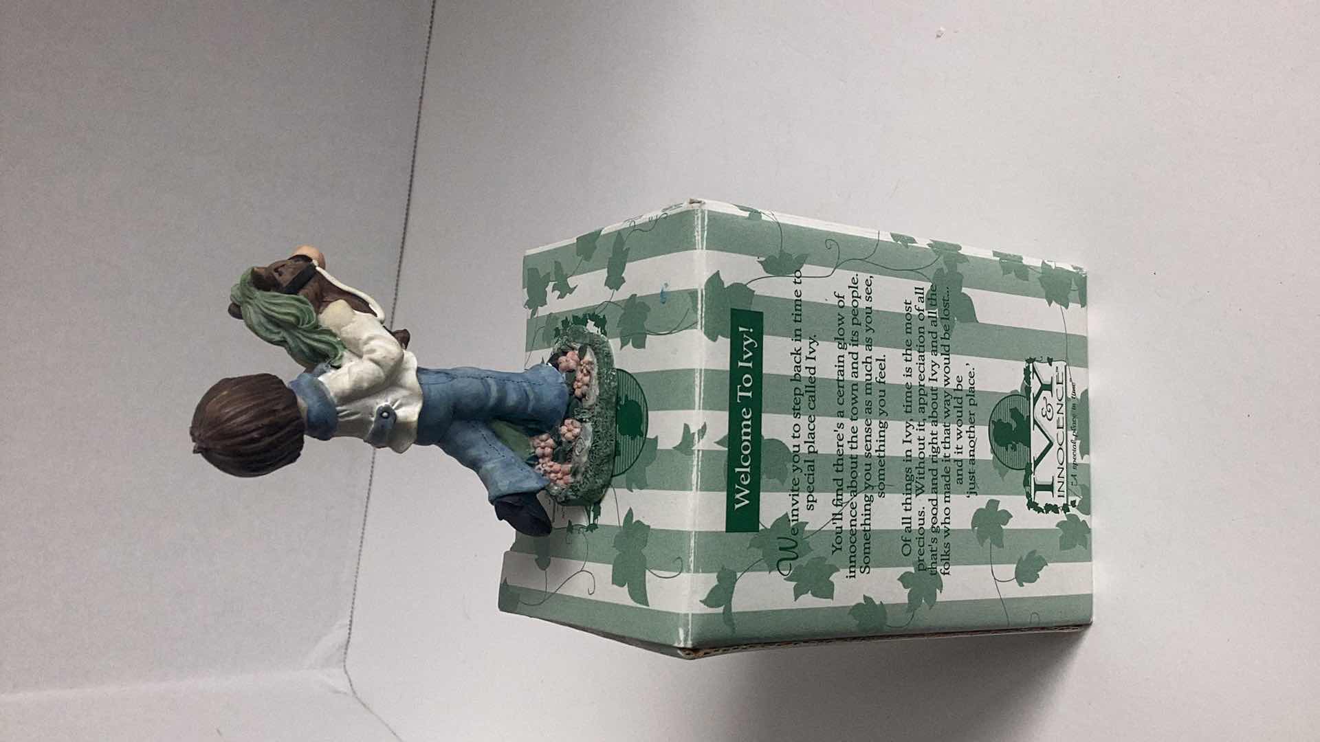 Photo 1 of IVY & INNOCENCE 05063 JONATHAN & GIDDYUP (REG # 1A/5813)