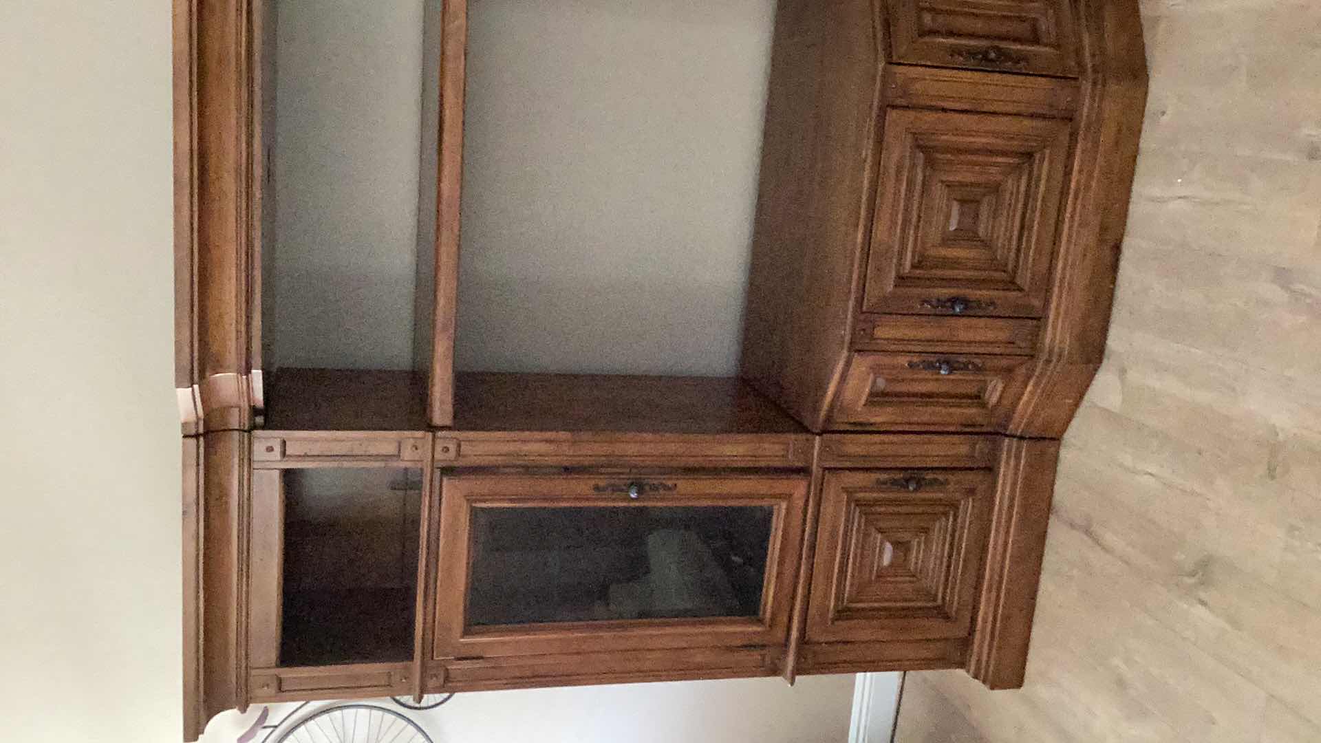 Photo 1 of ENTERTAINMENT CENTER