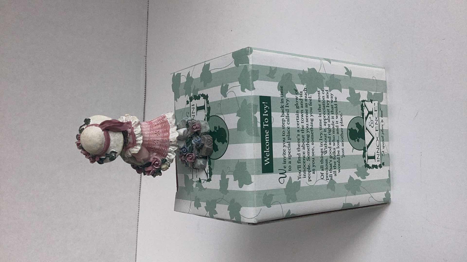 Photo 1 of IVY & INNOCENCE 05242 ELIZABETH KNIGHT (REG # 1A/5496)