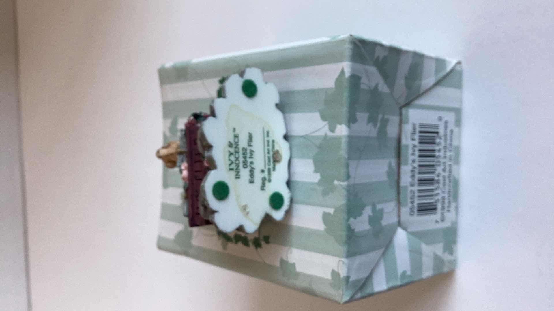 Photo 1 of IVY & INNOCENCE 05452 EDDY’S IVY FLIER