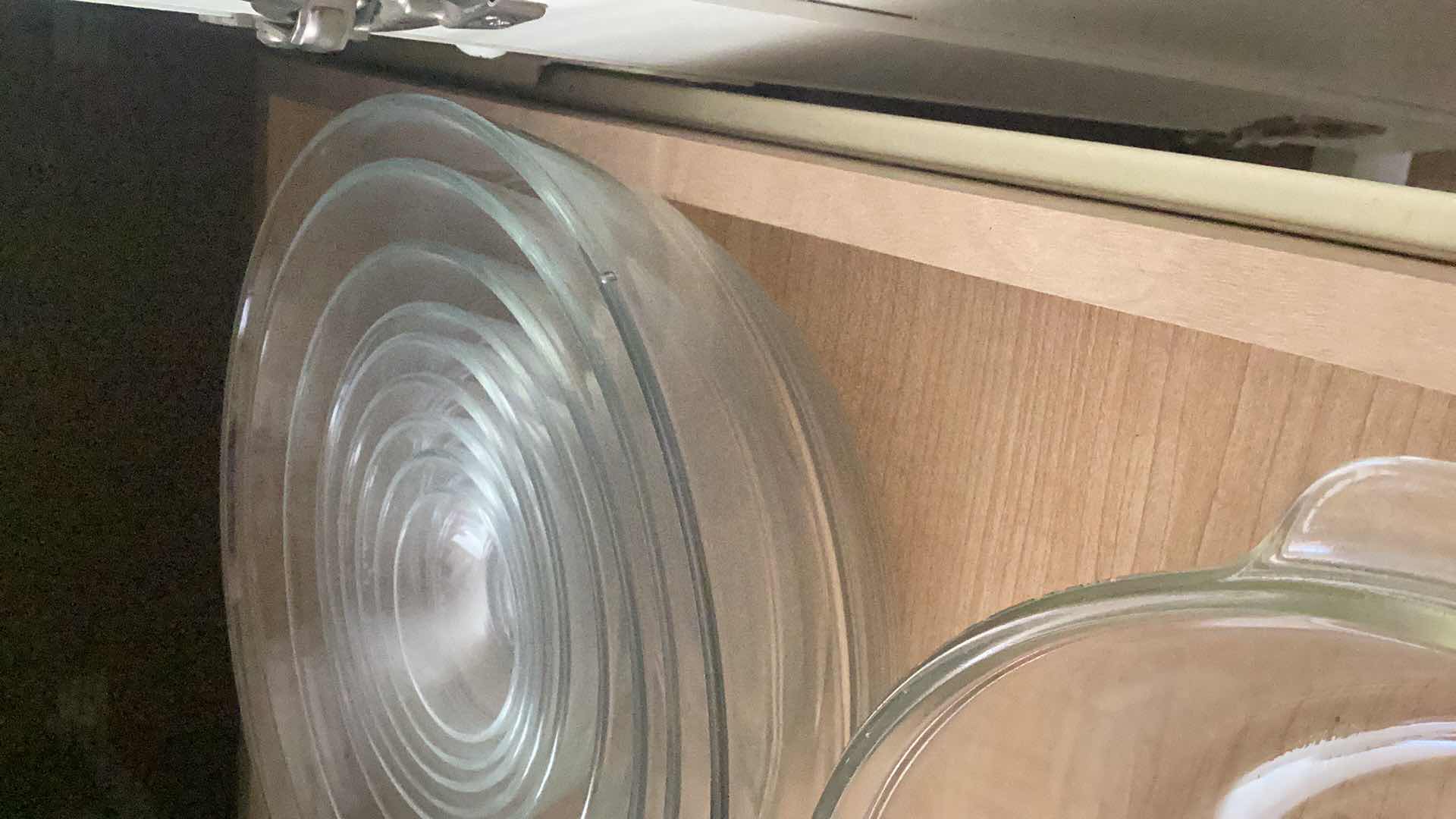 Photo 1 of CONTENTS OF SHELF