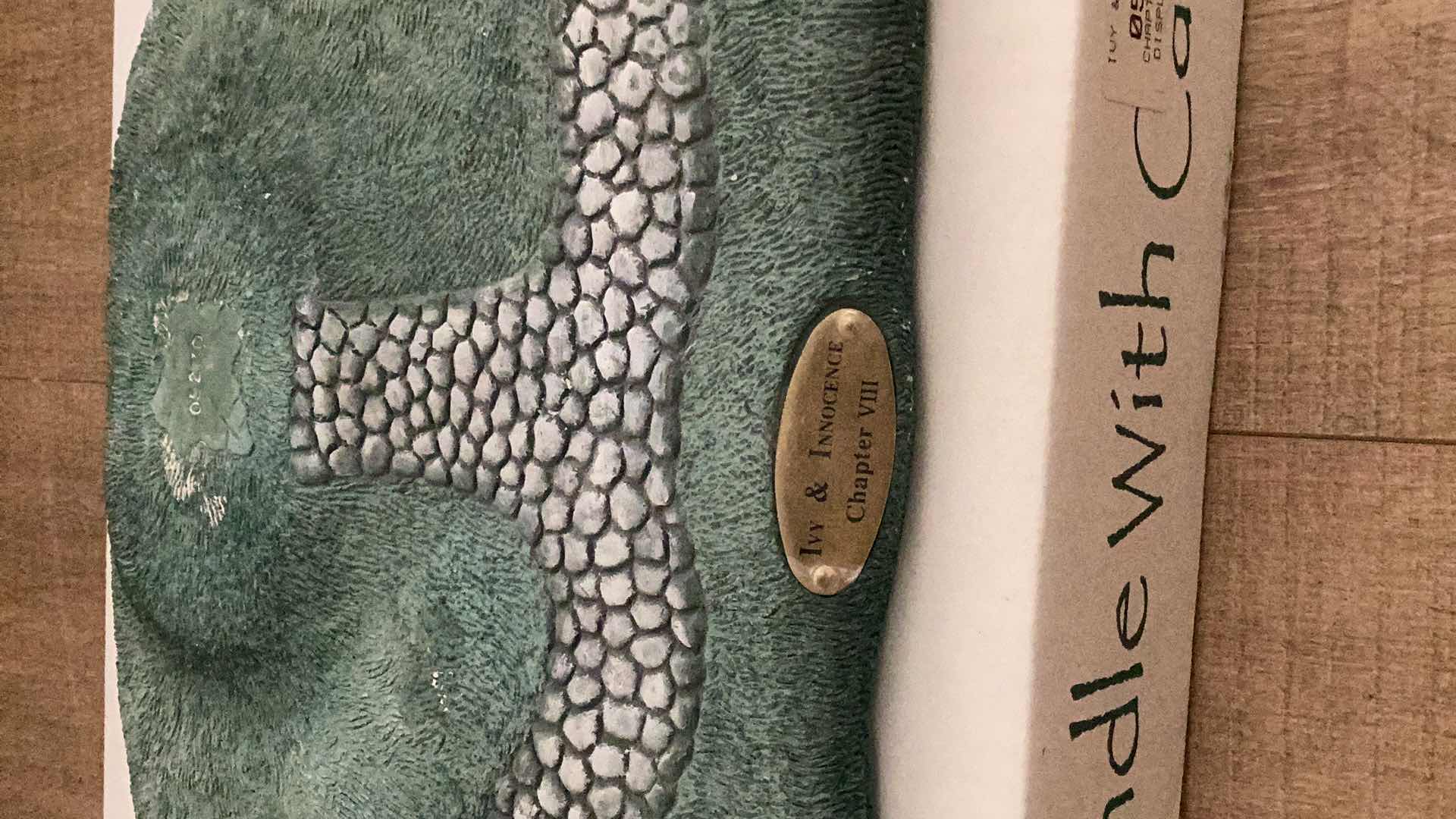 Photo 1 of IVY AND PEPPER INNOCENCE DISPLAY STAND CHAPTER VIII