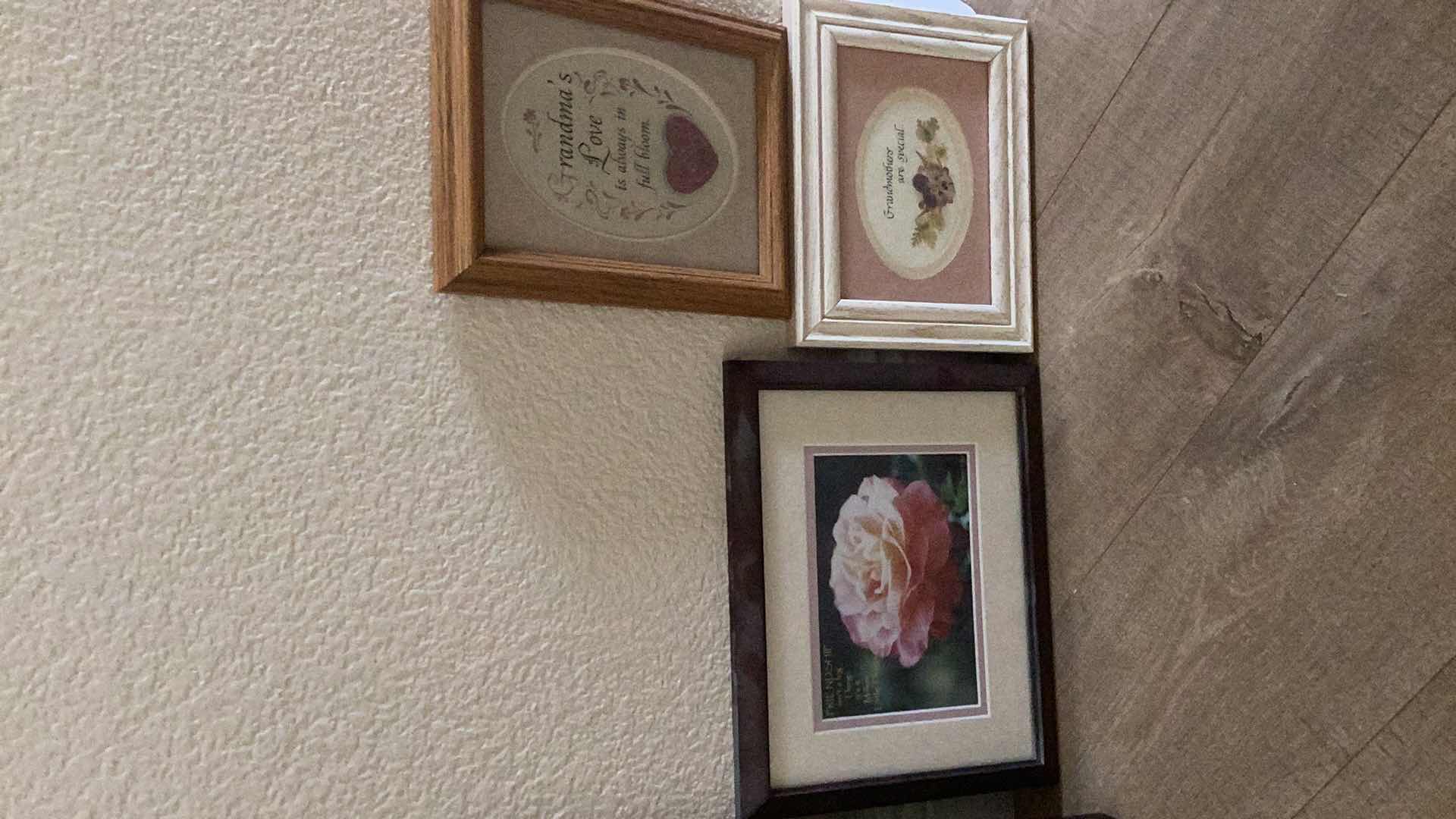 Photo 1 of HOME DECOR PICTURES