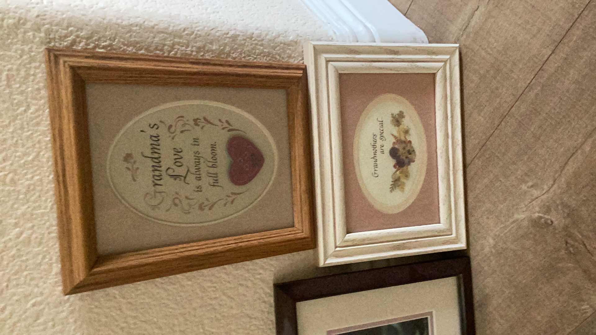 Photo 1 of HOME DECOR PICTURES