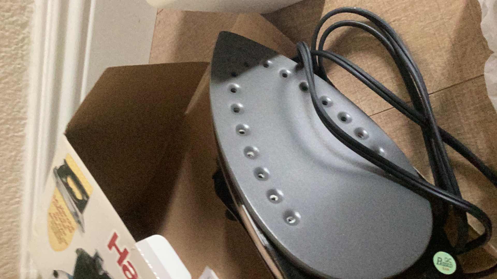 Photo 1 of HAMILTON BEACH RETRO IRON