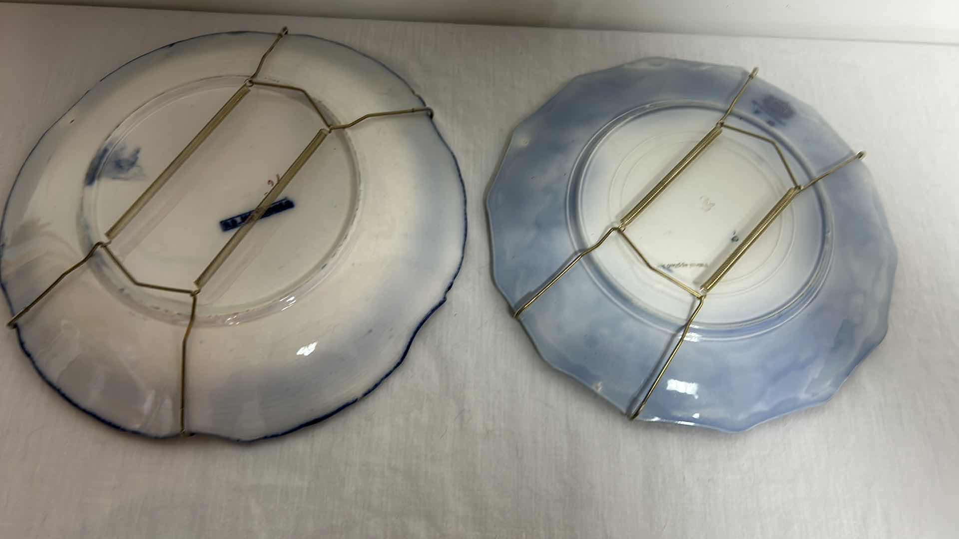 Photo 3 of 6 PIECE BLUE AND WHITE PORCELAIN ASSORTMENT