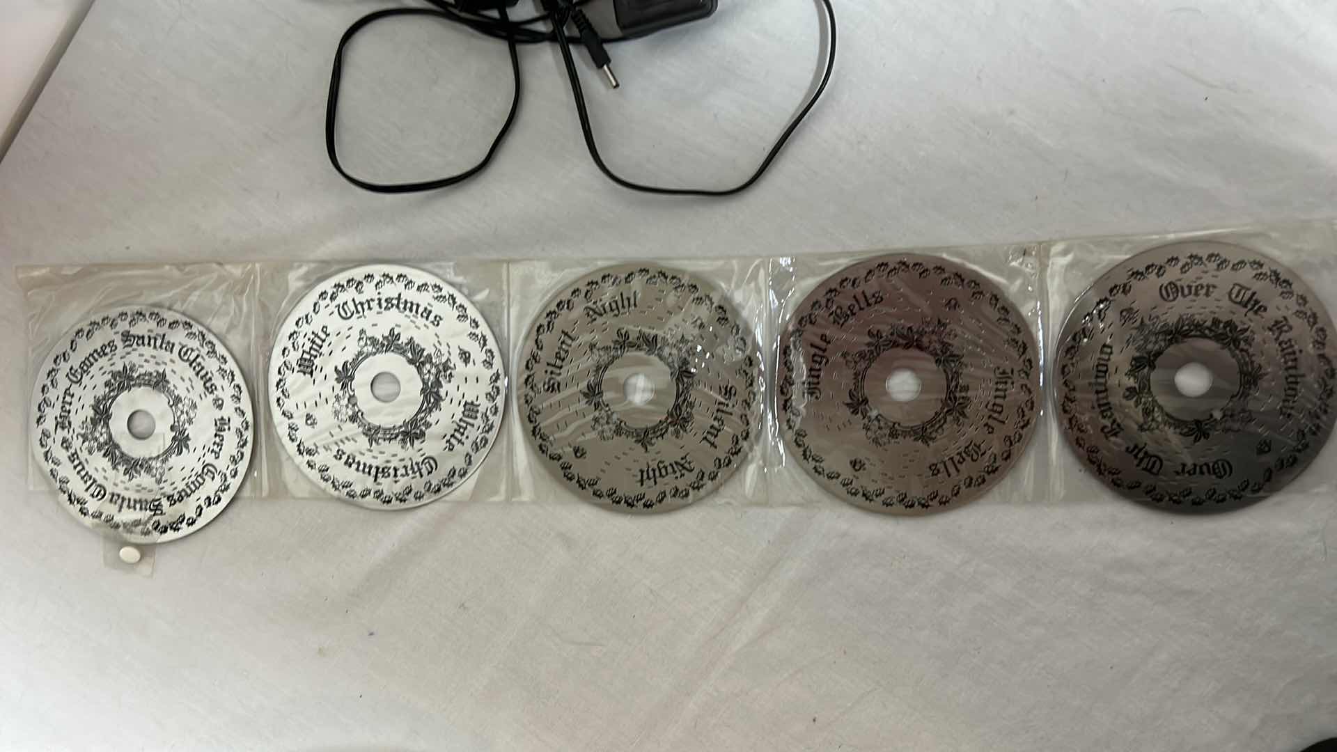 Photo 1 of MINI GRAND PLAYER PIANO WITH 10 SONGS (WORKS BEAUTIFULLY)