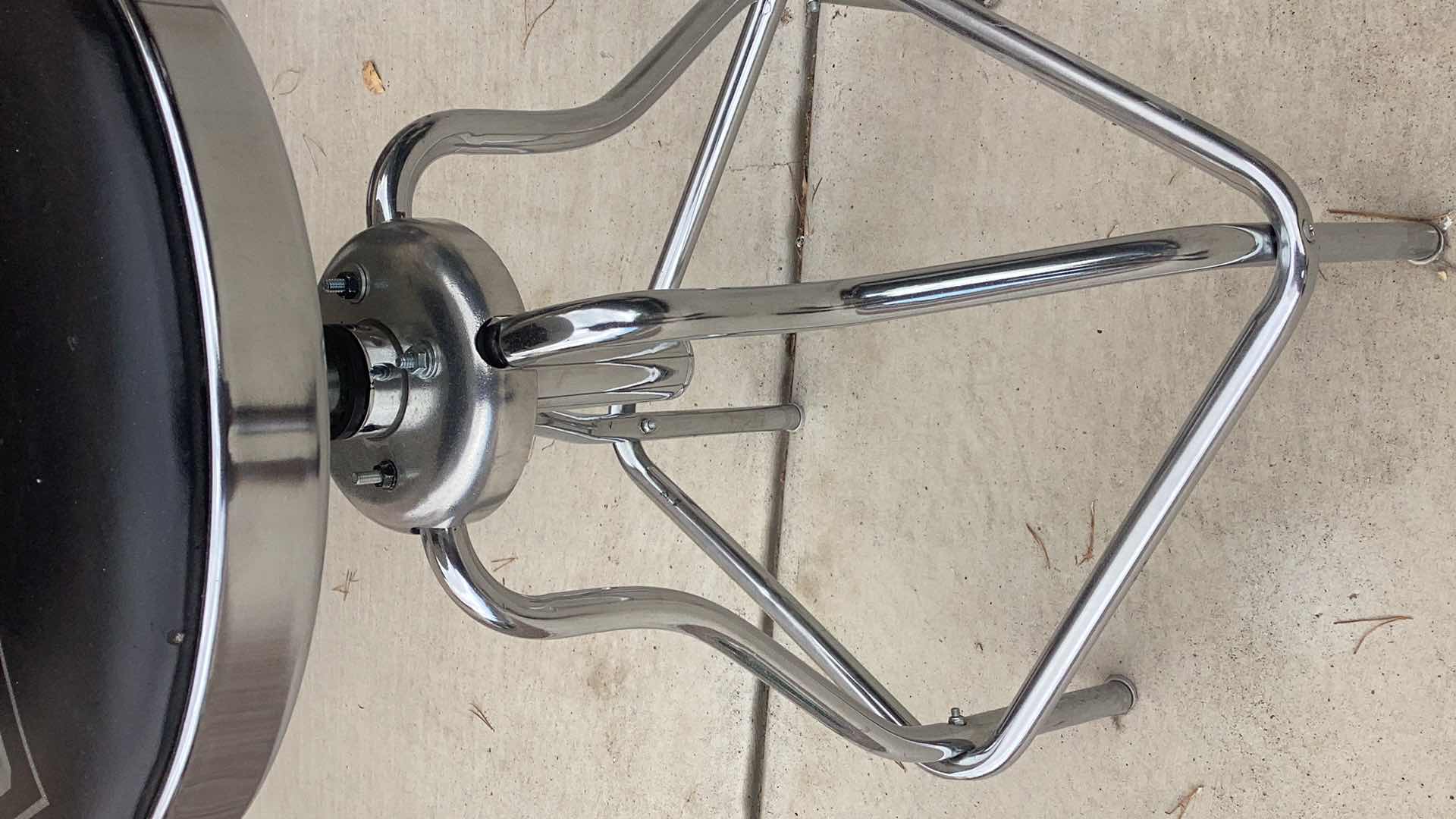 Photo 2 of CRAFTSMAN SHOP STOOL 17” X 28”