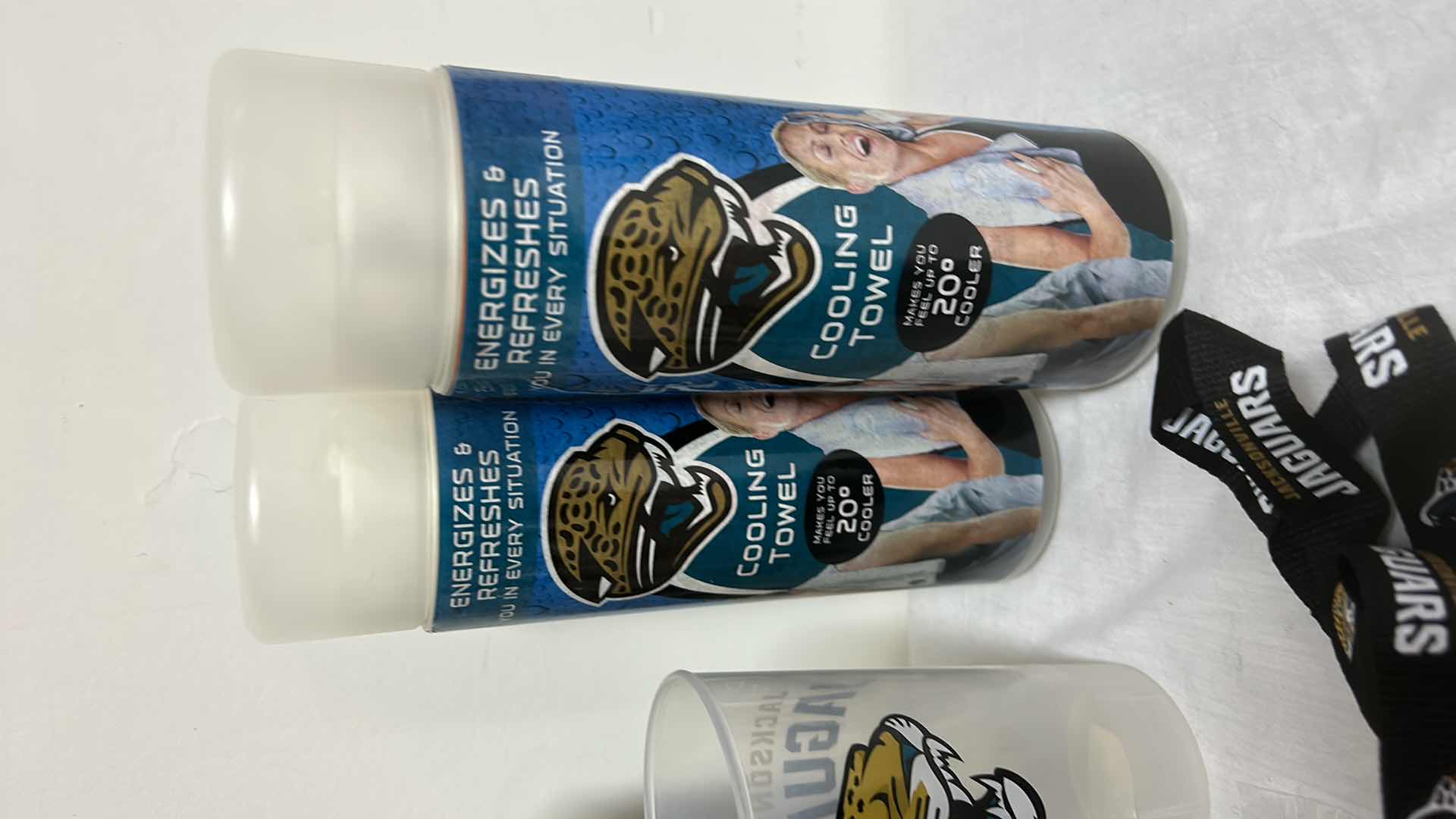 Photo 1 of NFL FAN GEAR JAGUARS